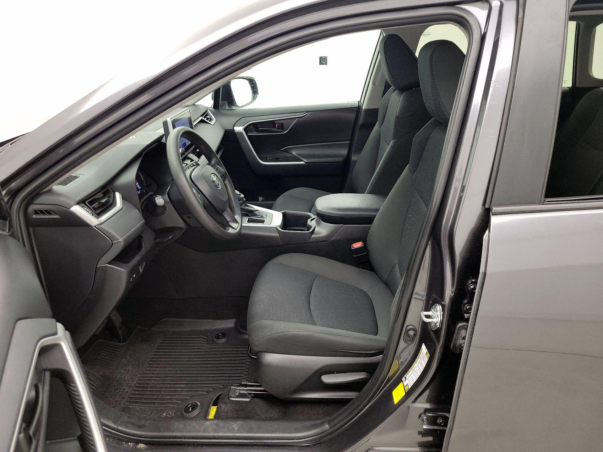 Thumbnail: 2024 Toyota RAV4 - 11