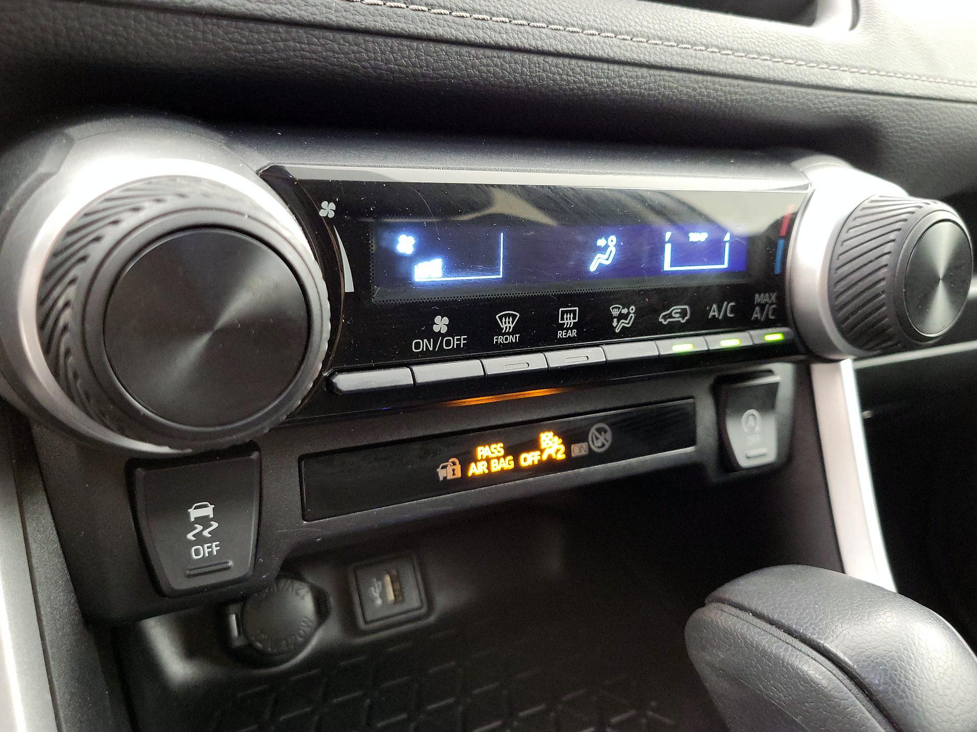 Thumbnail: 2024 Toyota RAV4 - 16