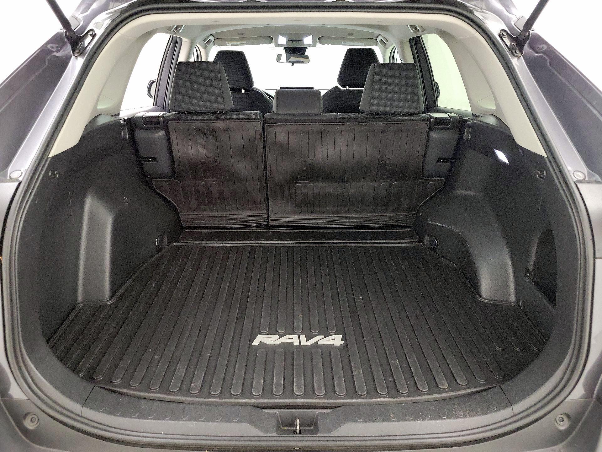 Thumbnail: 2024 Toyota RAV4 - 20