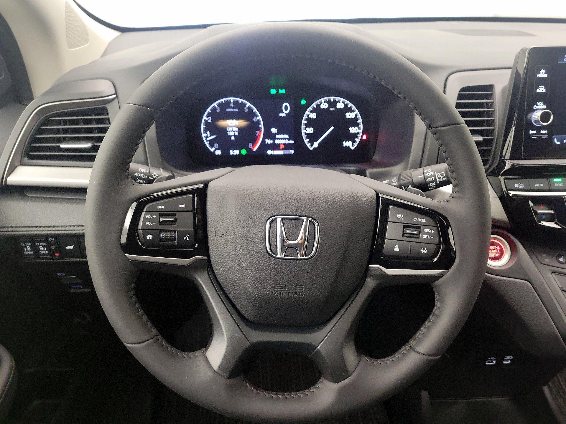 Thumbnail: 2025 Honda Odyssey - 10