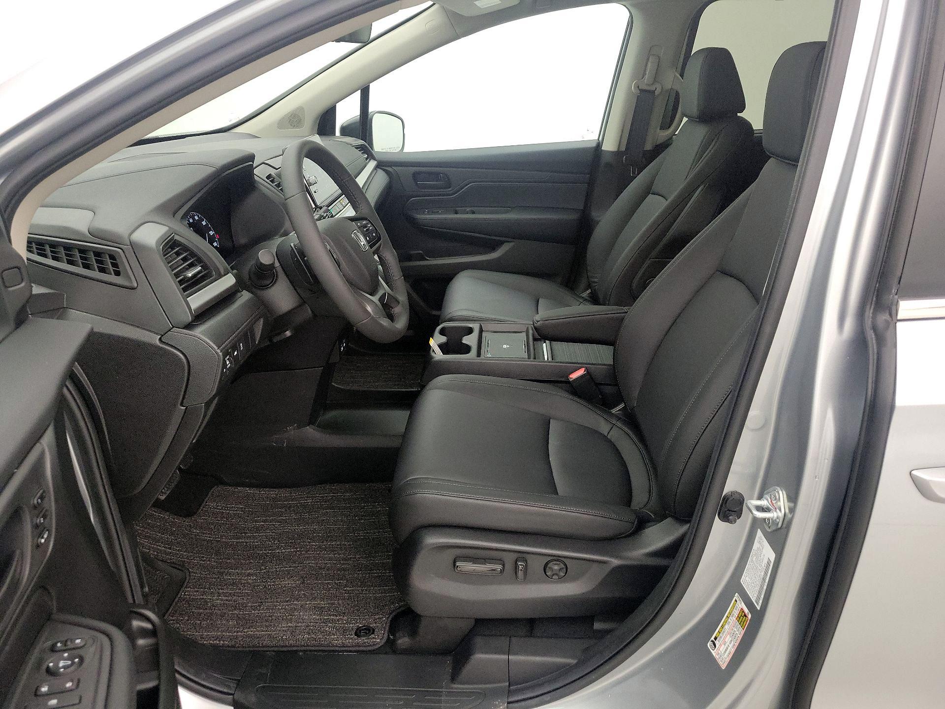 Thumbnail: 2025 Honda Odyssey - 11