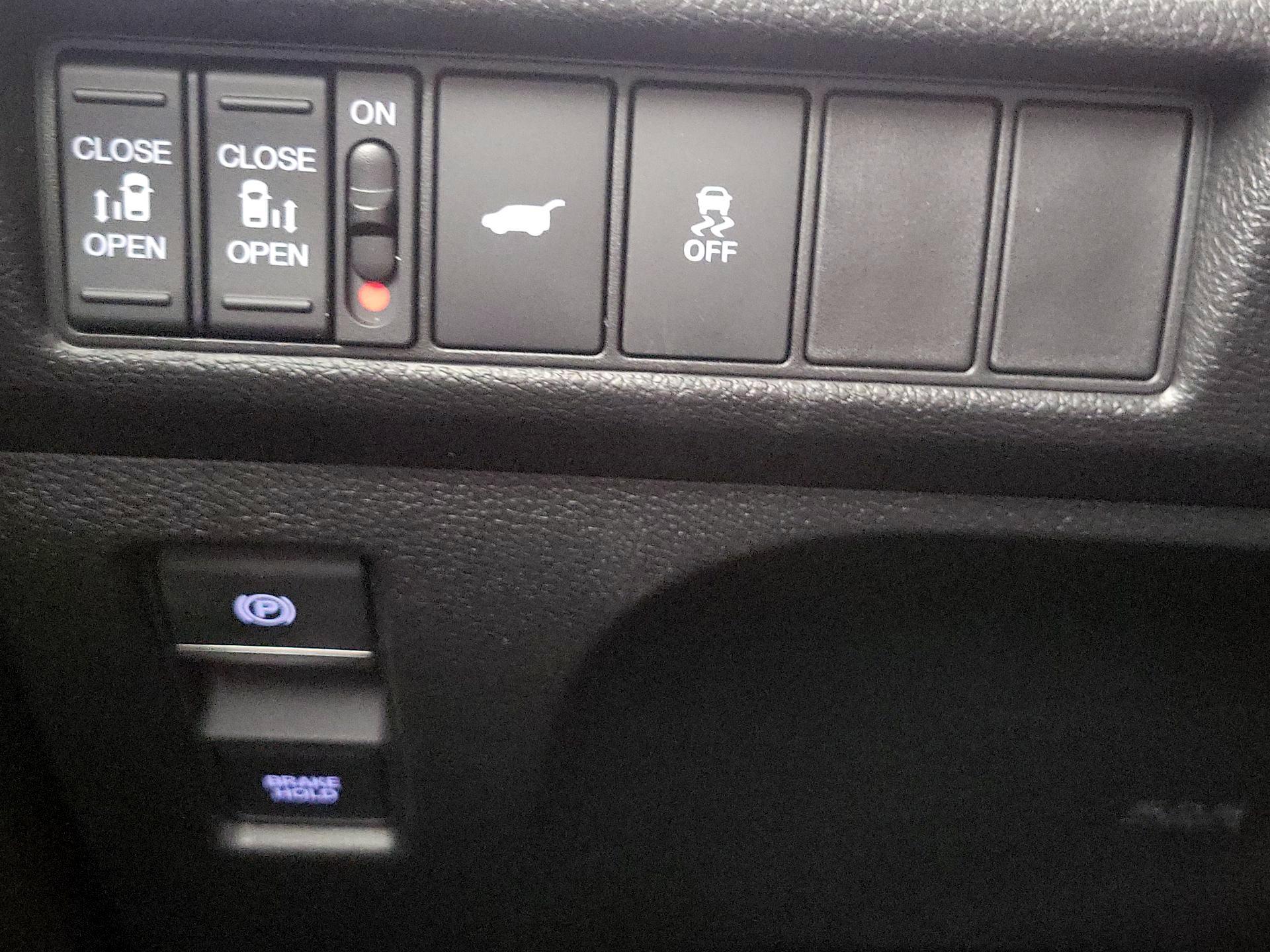 Thumbnail: 2025 Honda Odyssey - 13