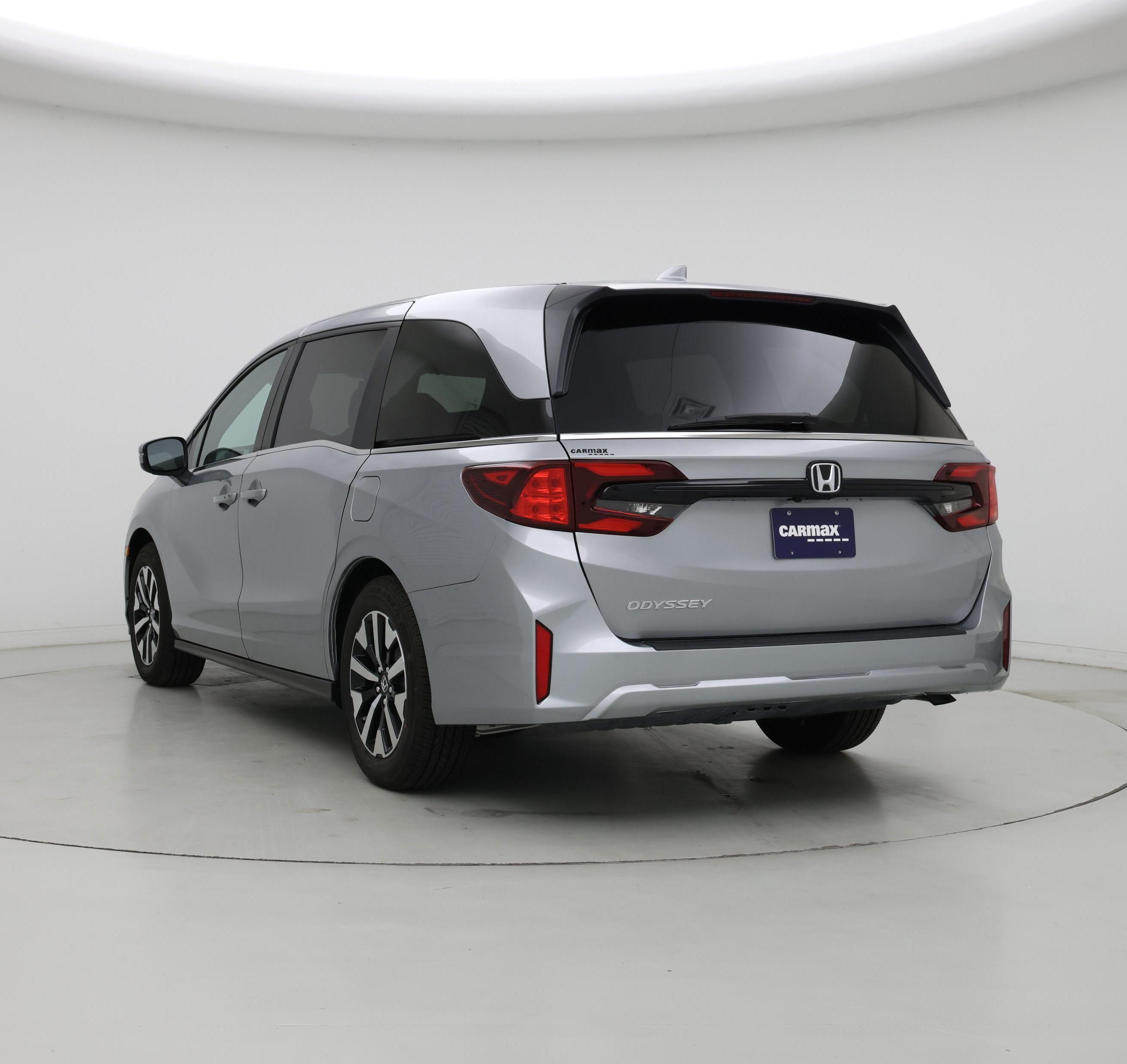 Thumbnail: 2025 Honda Odyssey - 2