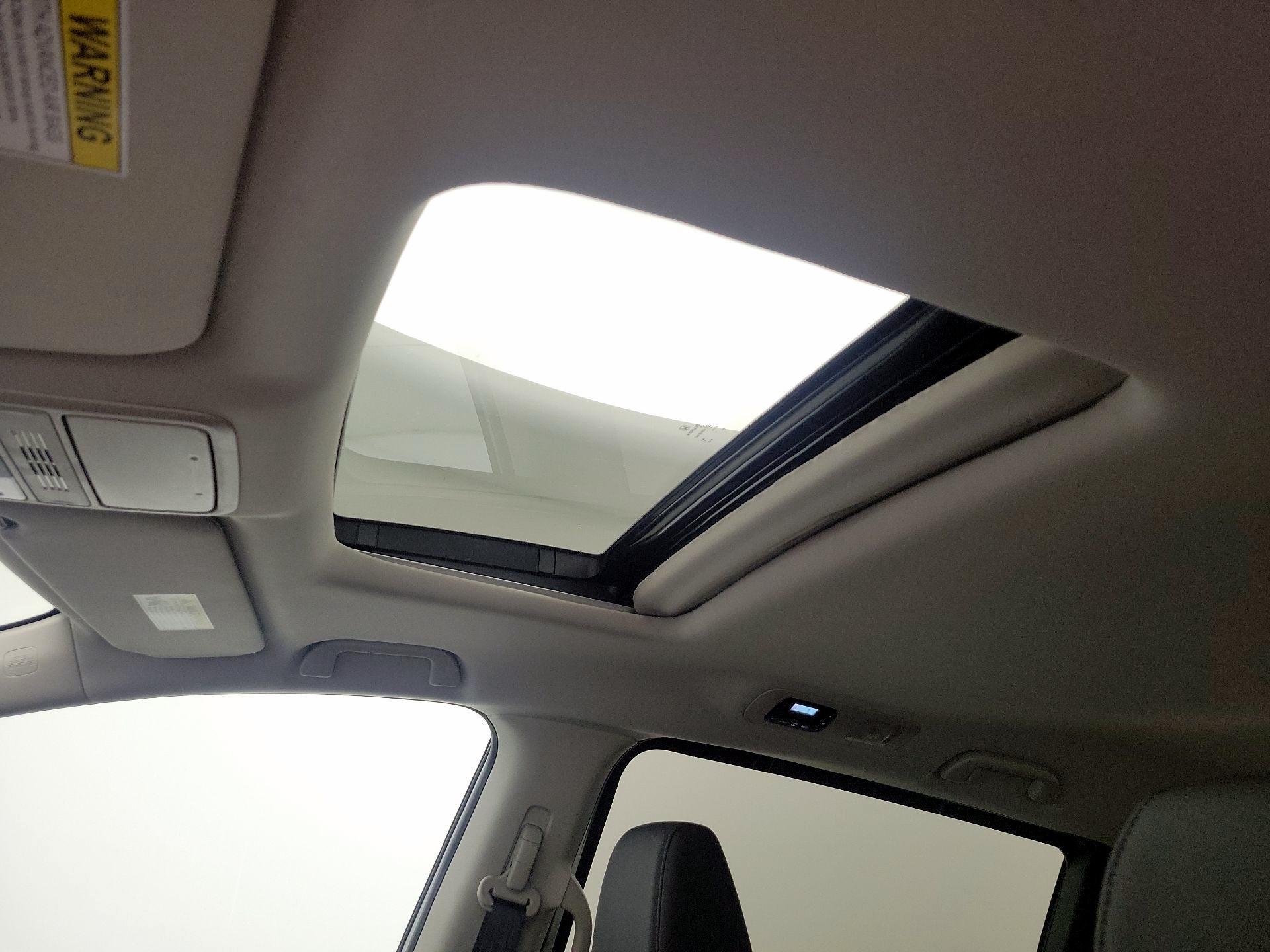 Thumbnail: 2025 Honda Odyssey - 19