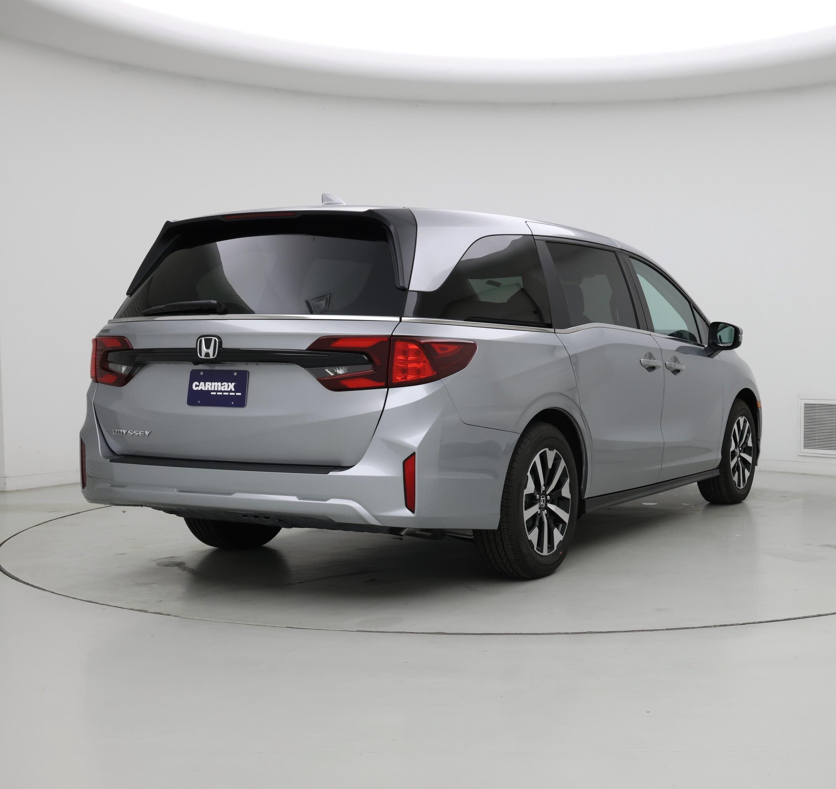 Thumbnail: 2025 Honda Odyssey - 8
