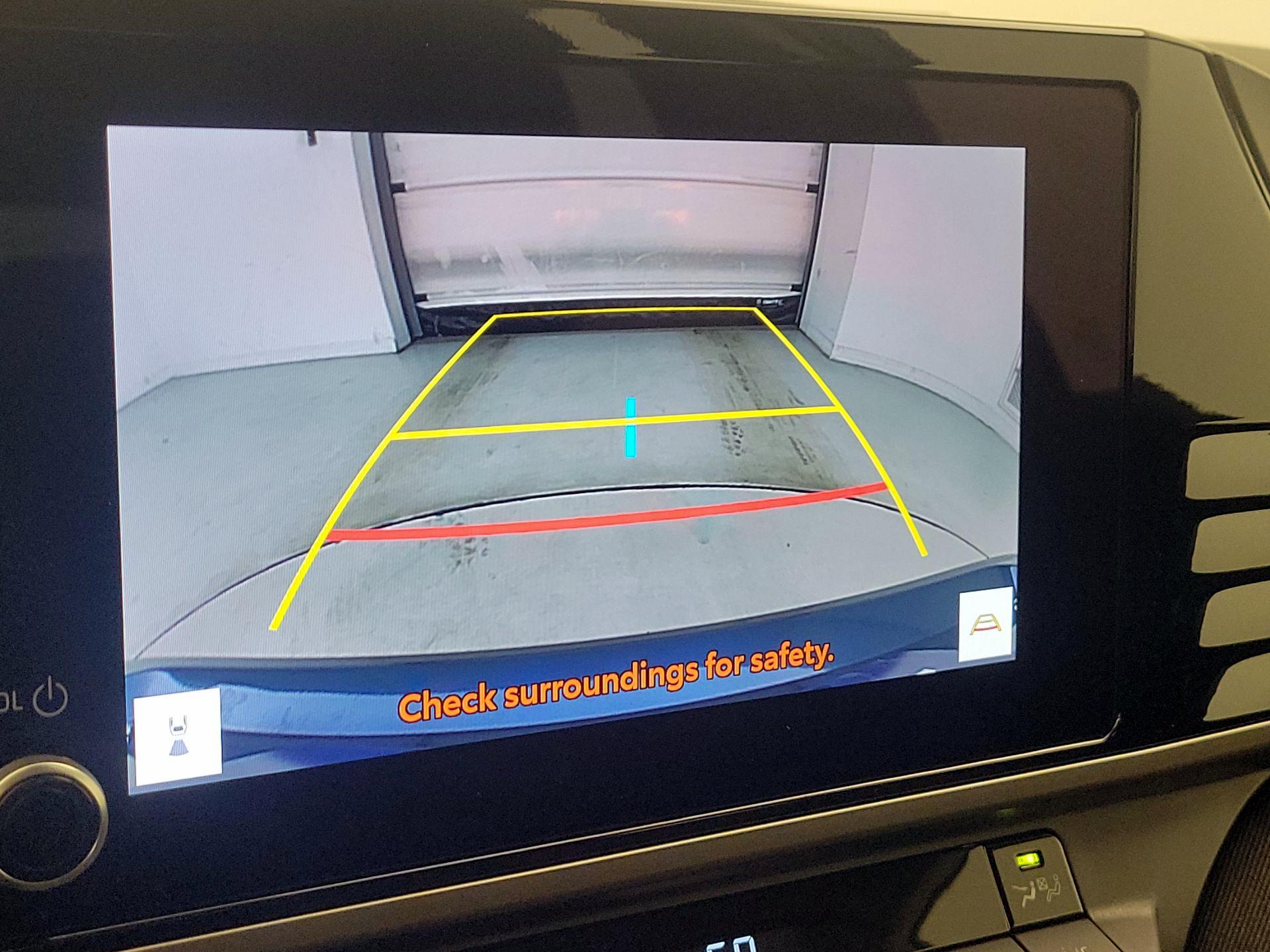 Thumbnail: 2025 Toyota Camry - 14