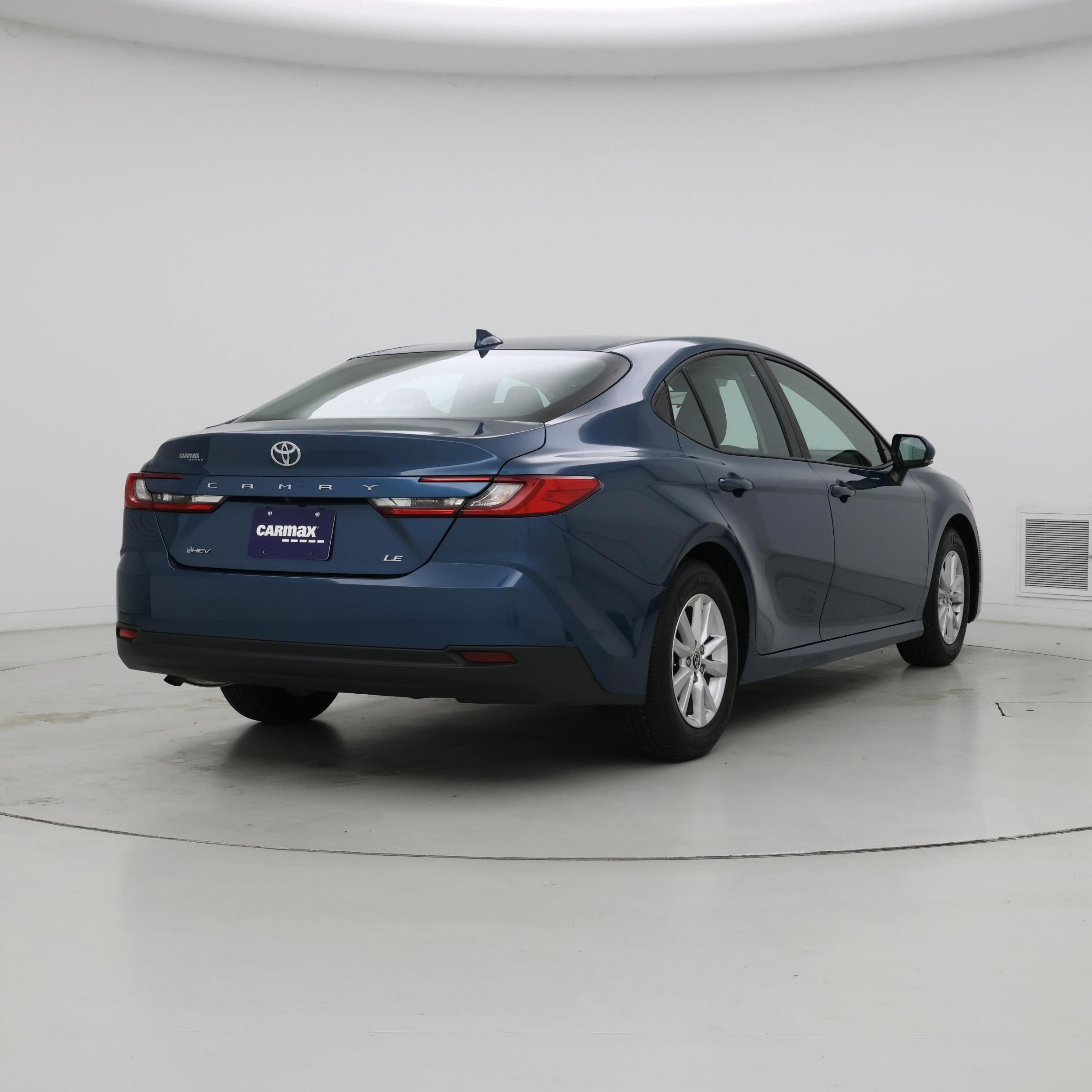 Thumbnail: 2025 Toyota Camry - 8