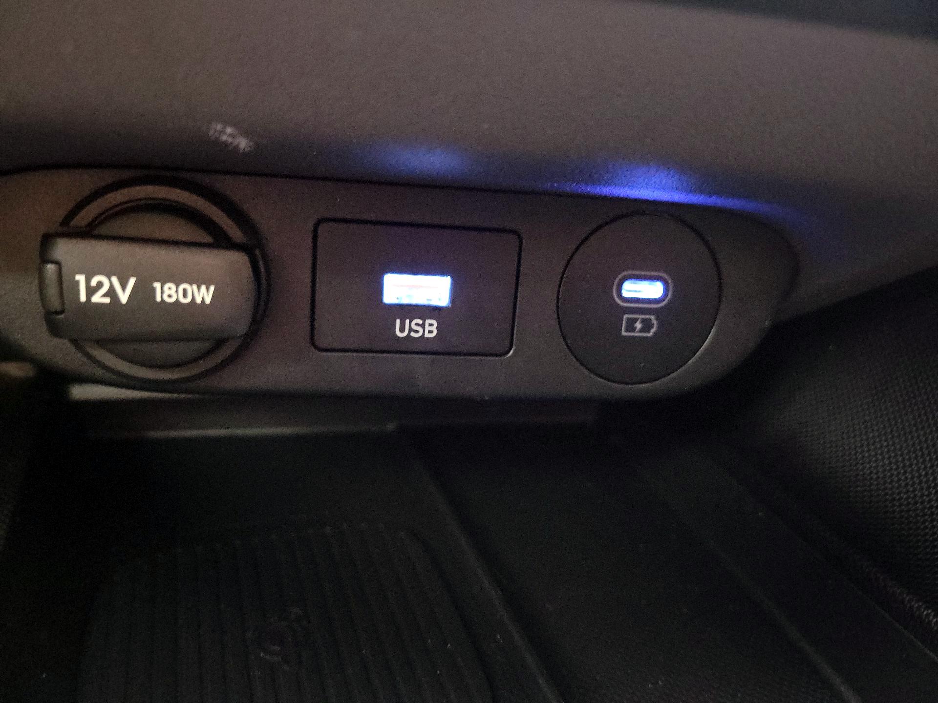 Thumbnail: 2025 Hyundai Elantra - 18