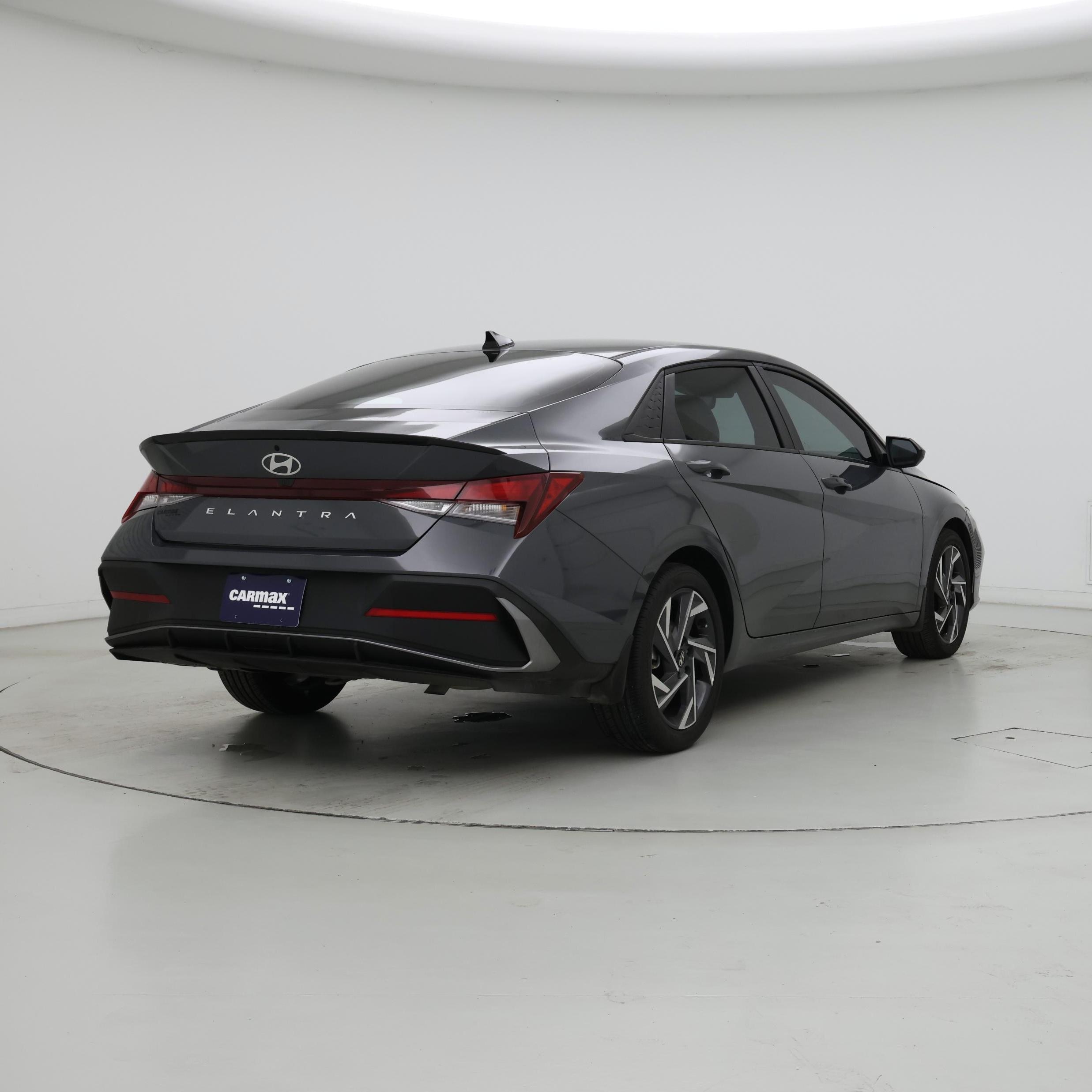 Thumbnail: 2025 Hyundai Elantra - 8