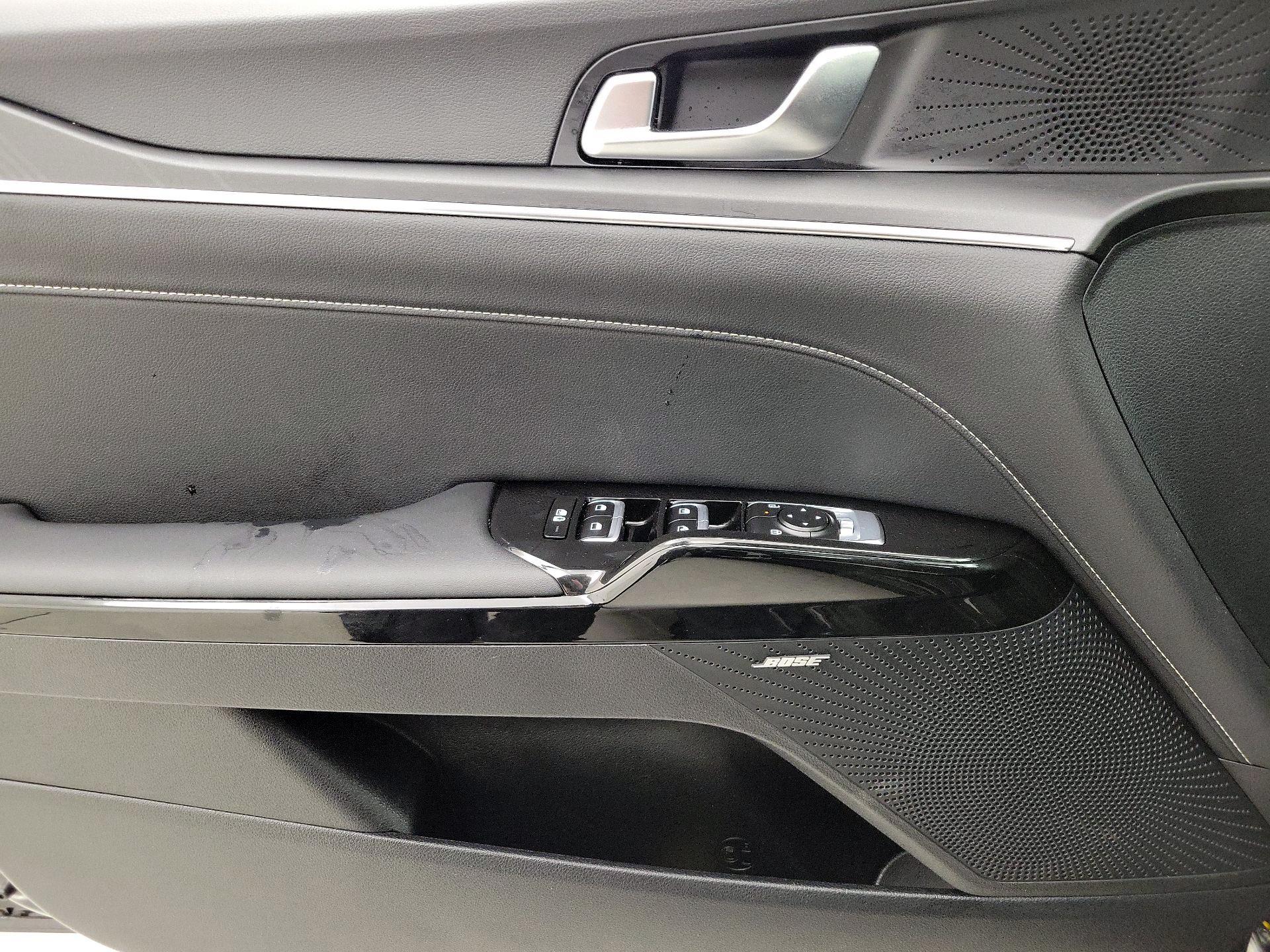 Thumbnail: 2025 Kia K5 - 12