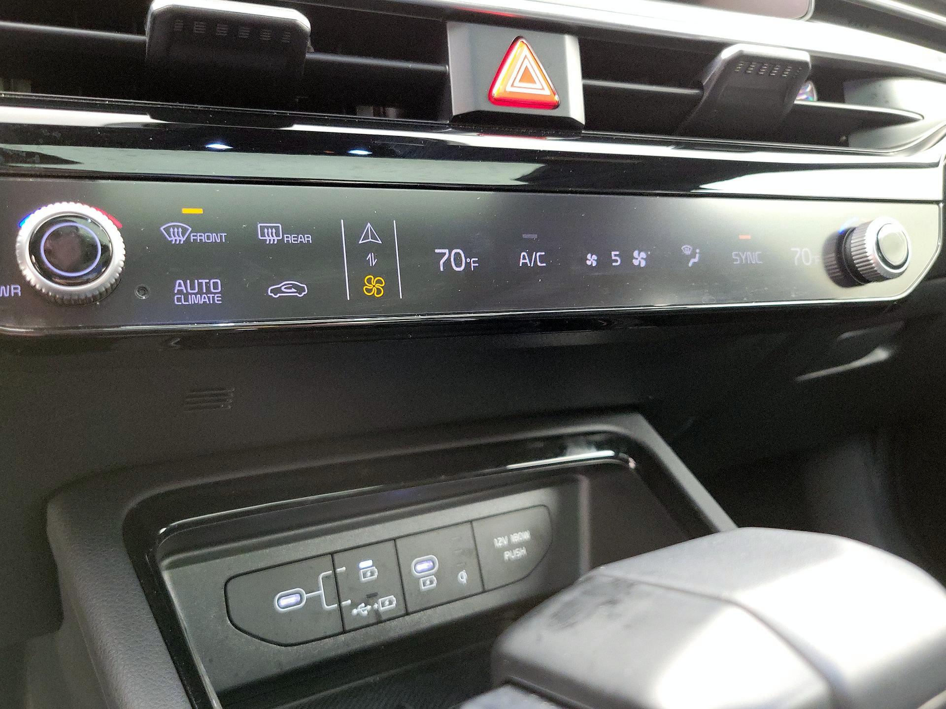 Thumbnail: 2025 Kia K5 - 17