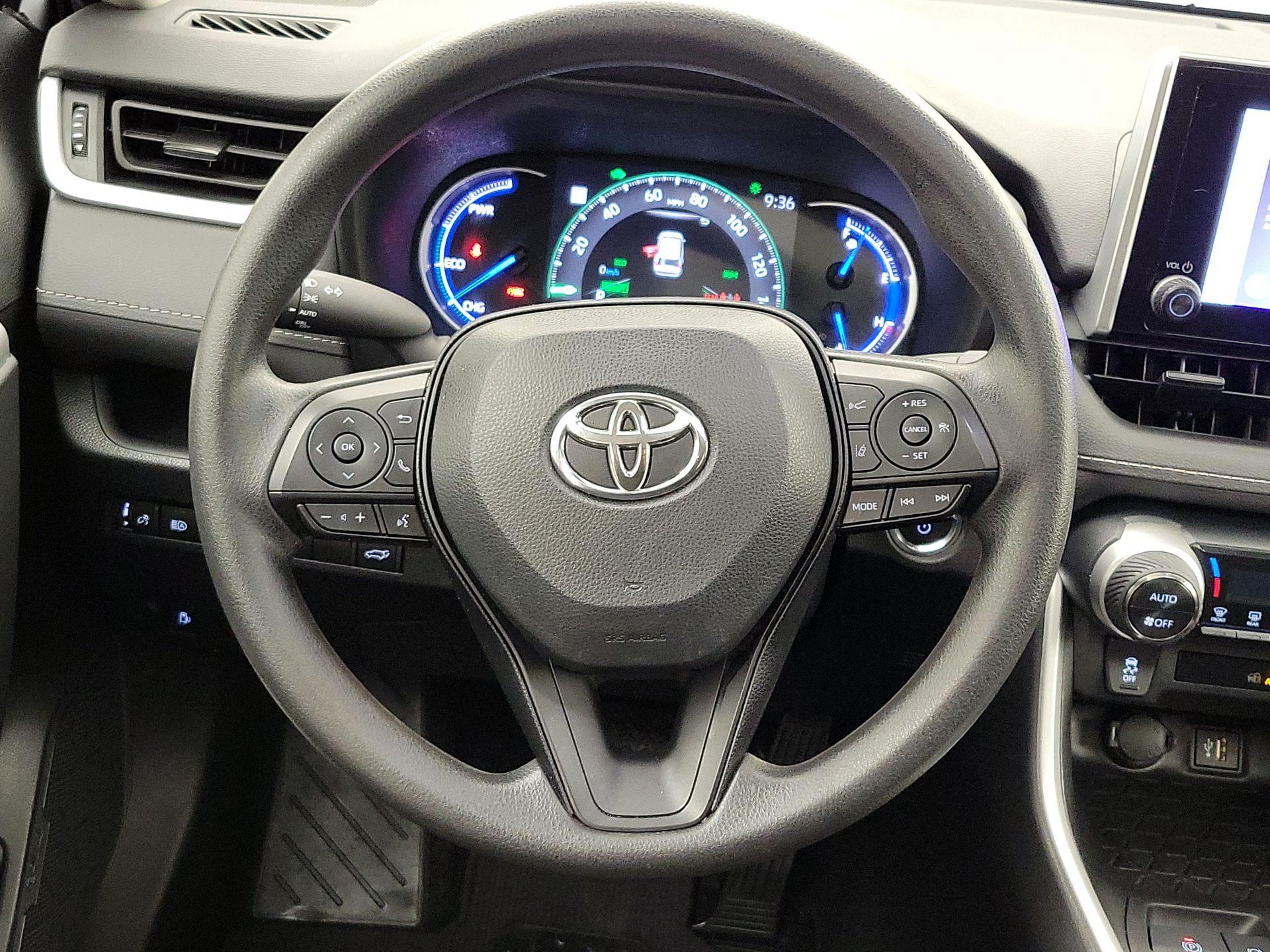 Thumbnail: 2023 Toyota RAV4 - 10