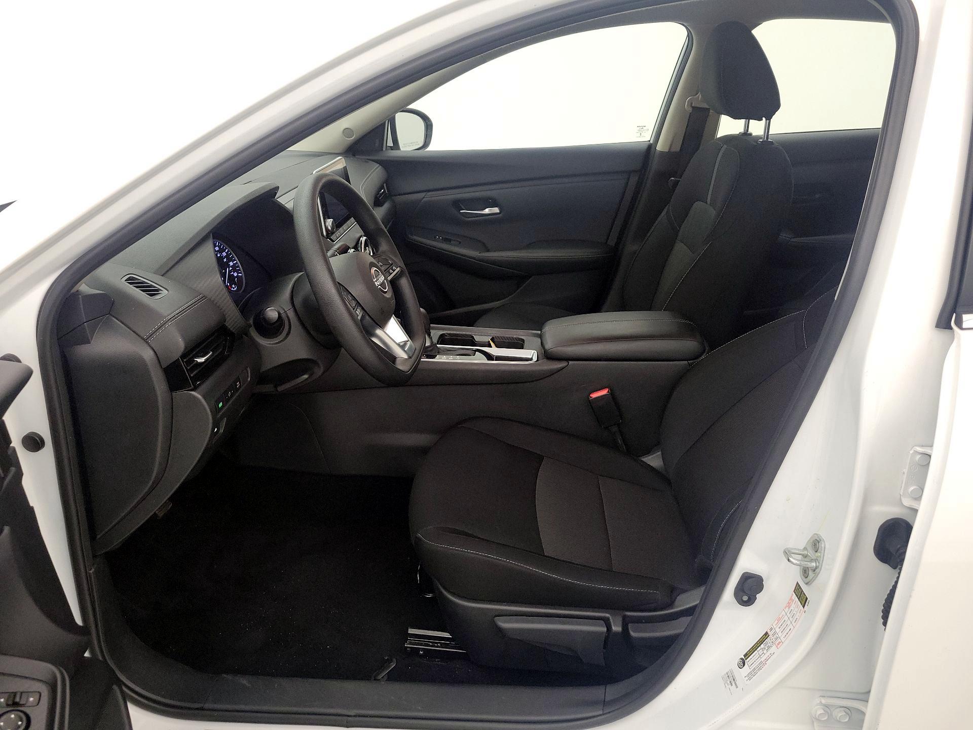 Thumbnail: 2025 Nissan Sentra - 11