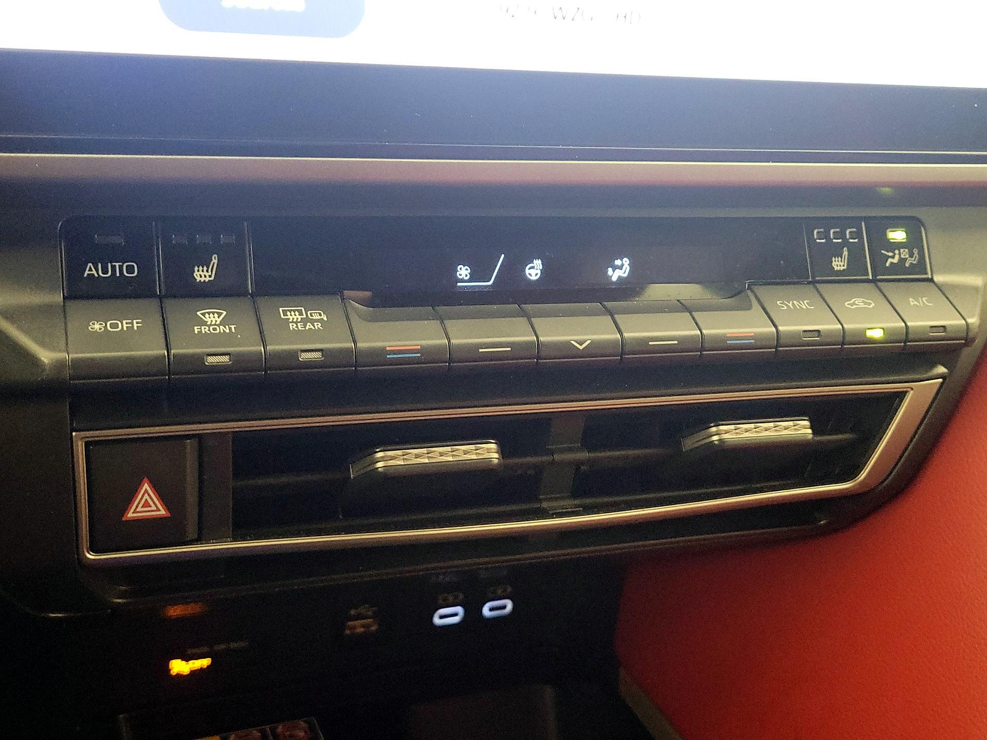 Thumbnail: 2025 Toyota Camry - 16