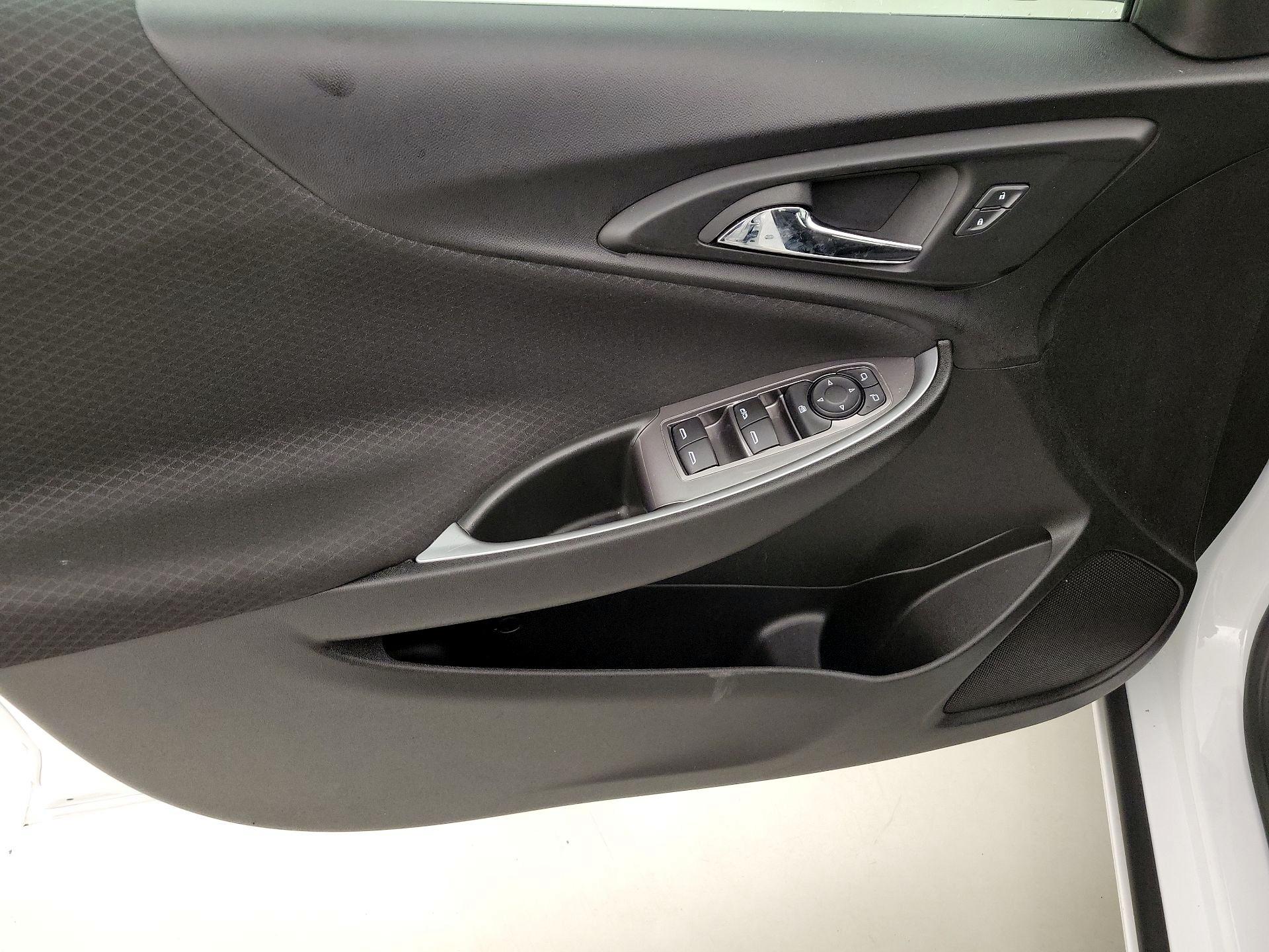 Thumbnail: 2024 Chevrolet Malibu - 12