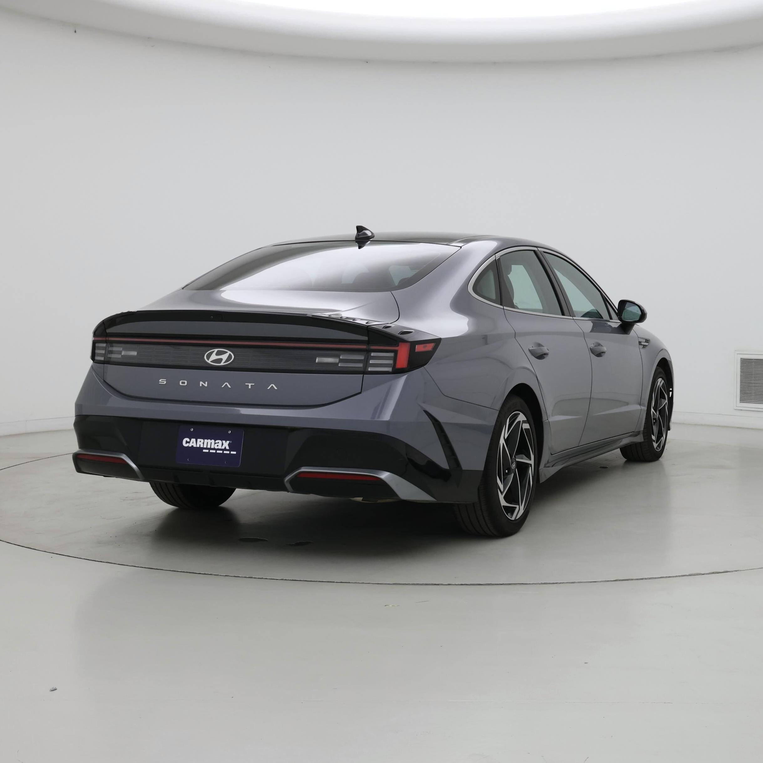 Thumbnail: 2024 Hyundai Sonata - 8