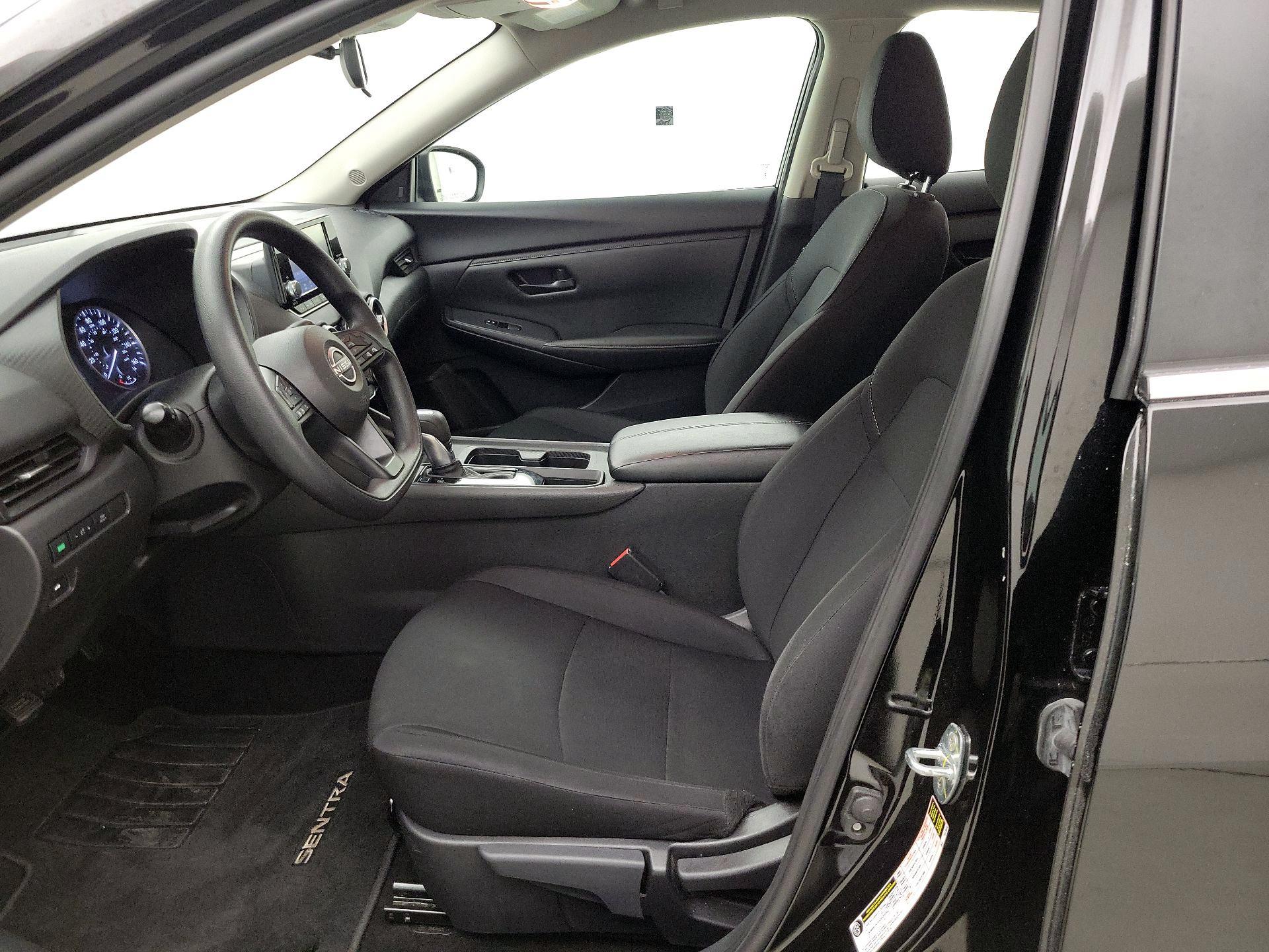 Thumbnail: 2024 Nissan Sentra - 11