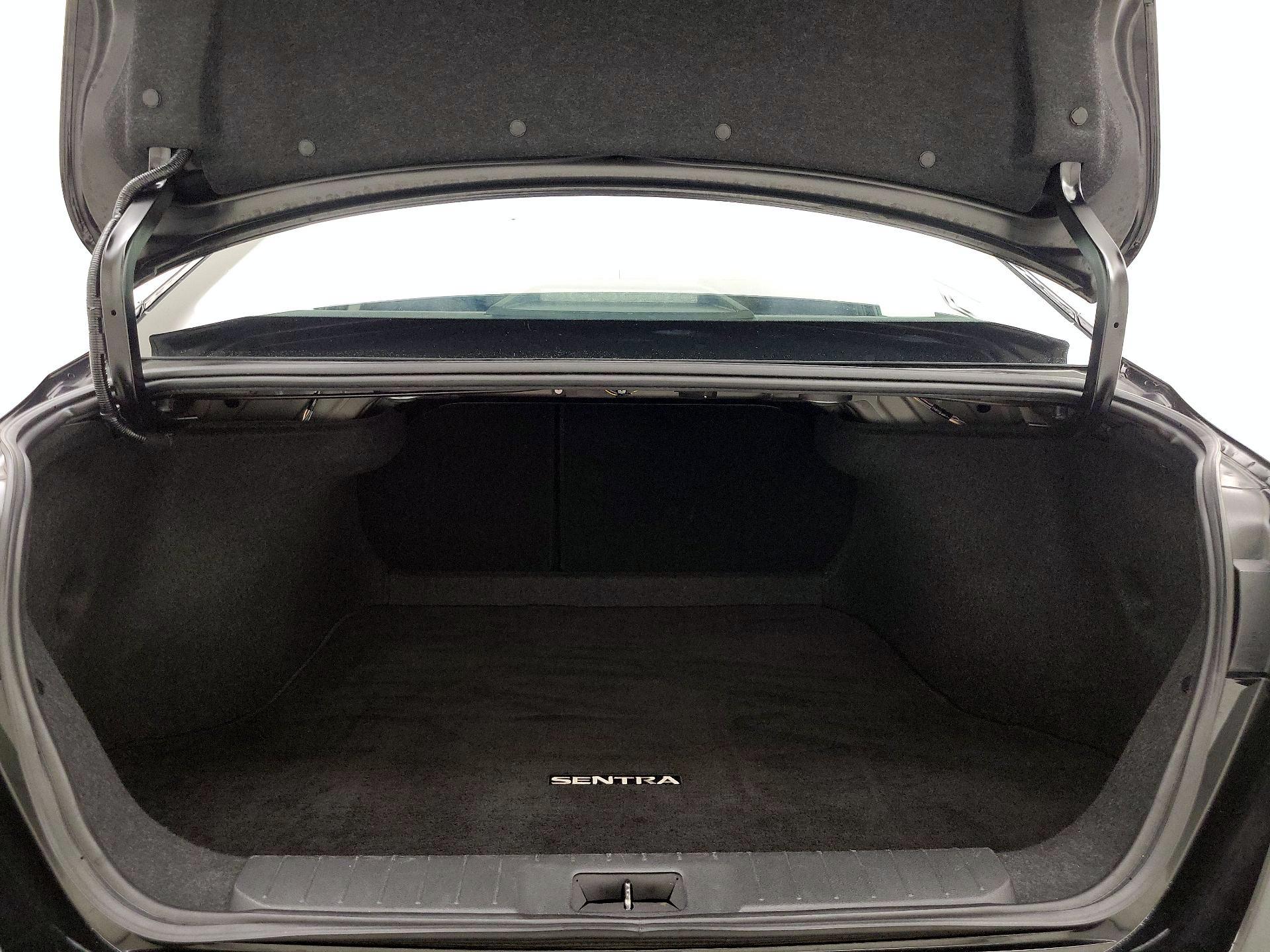 Thumbnail: 2024 Nissan Sentra - 20