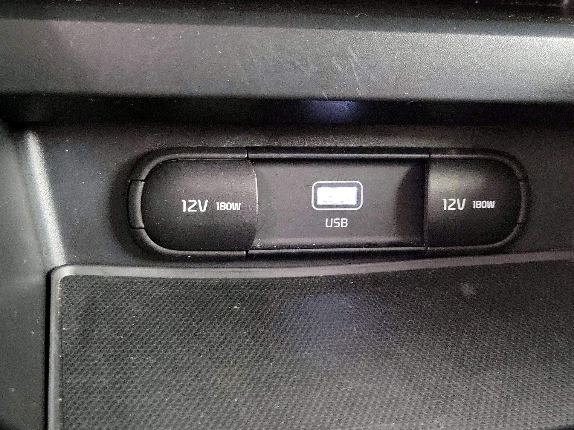 Thumbnail: 2023 Kia Soul - 18