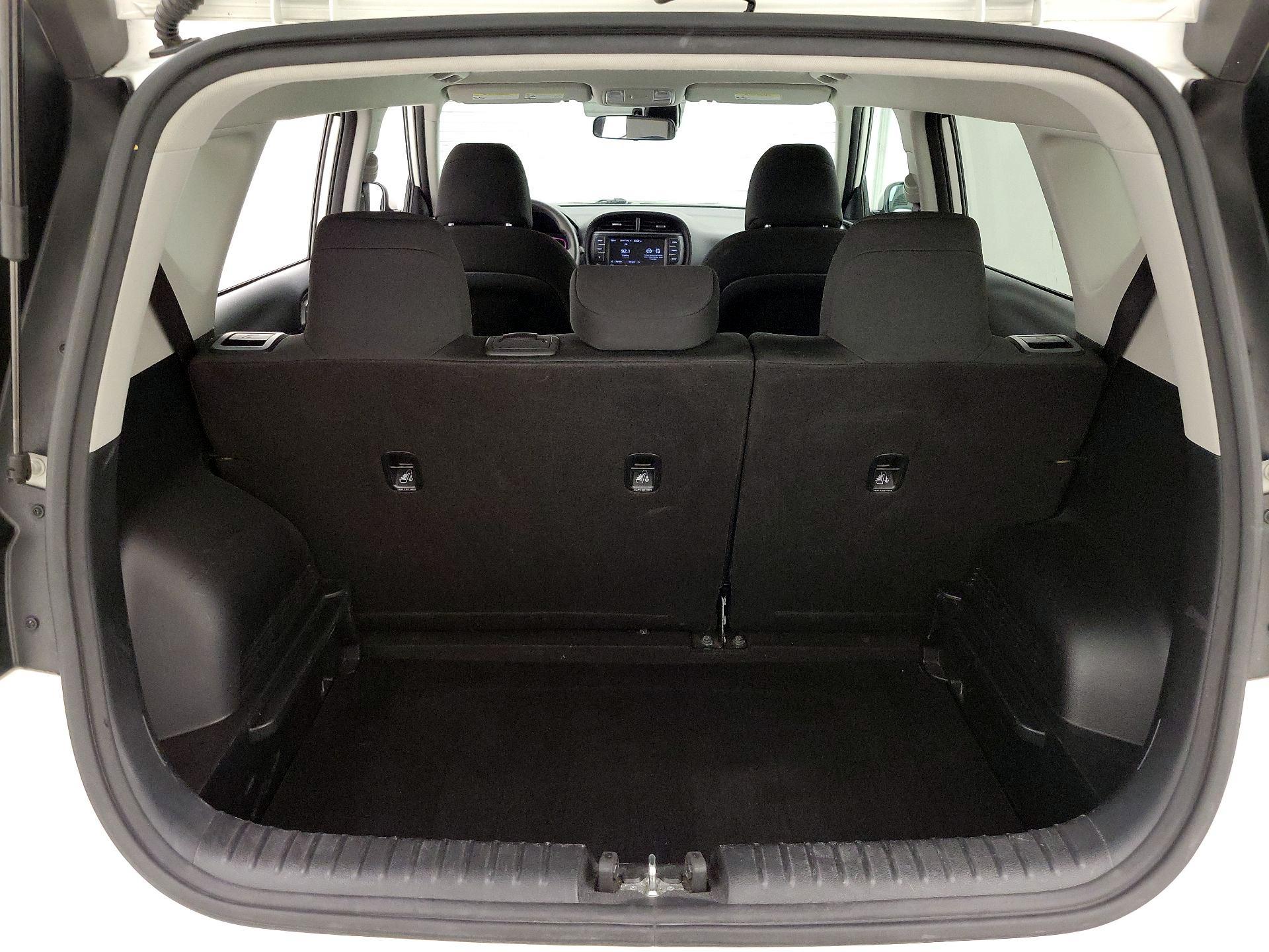 Thumbnail: 2023 Kia Soul - 20