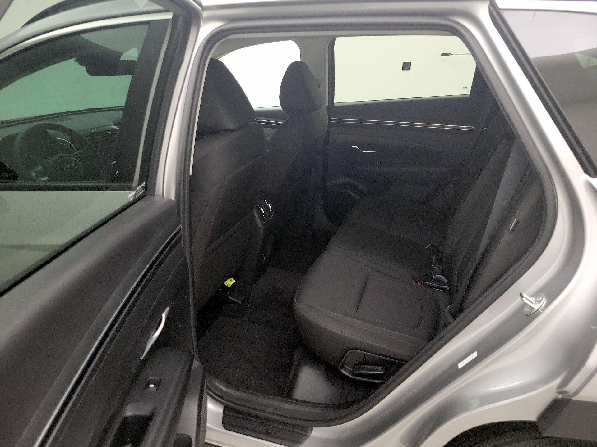 Thumbnail: 2024 Hyundai Tucson - 19