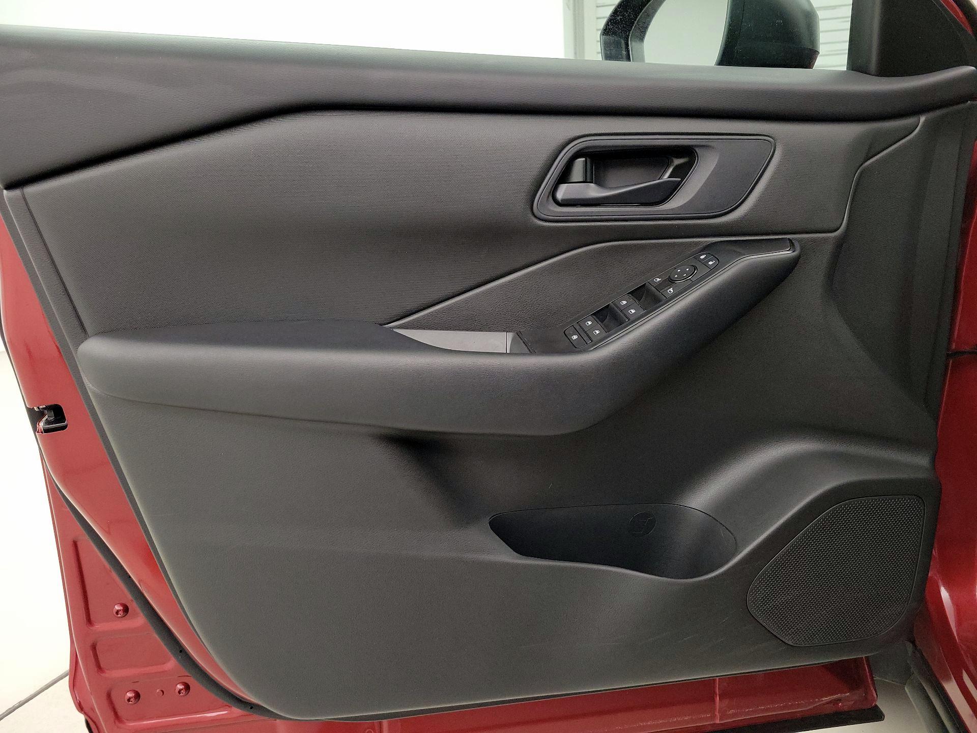 Thumbnail: 2024 Nissan Rogue - 12