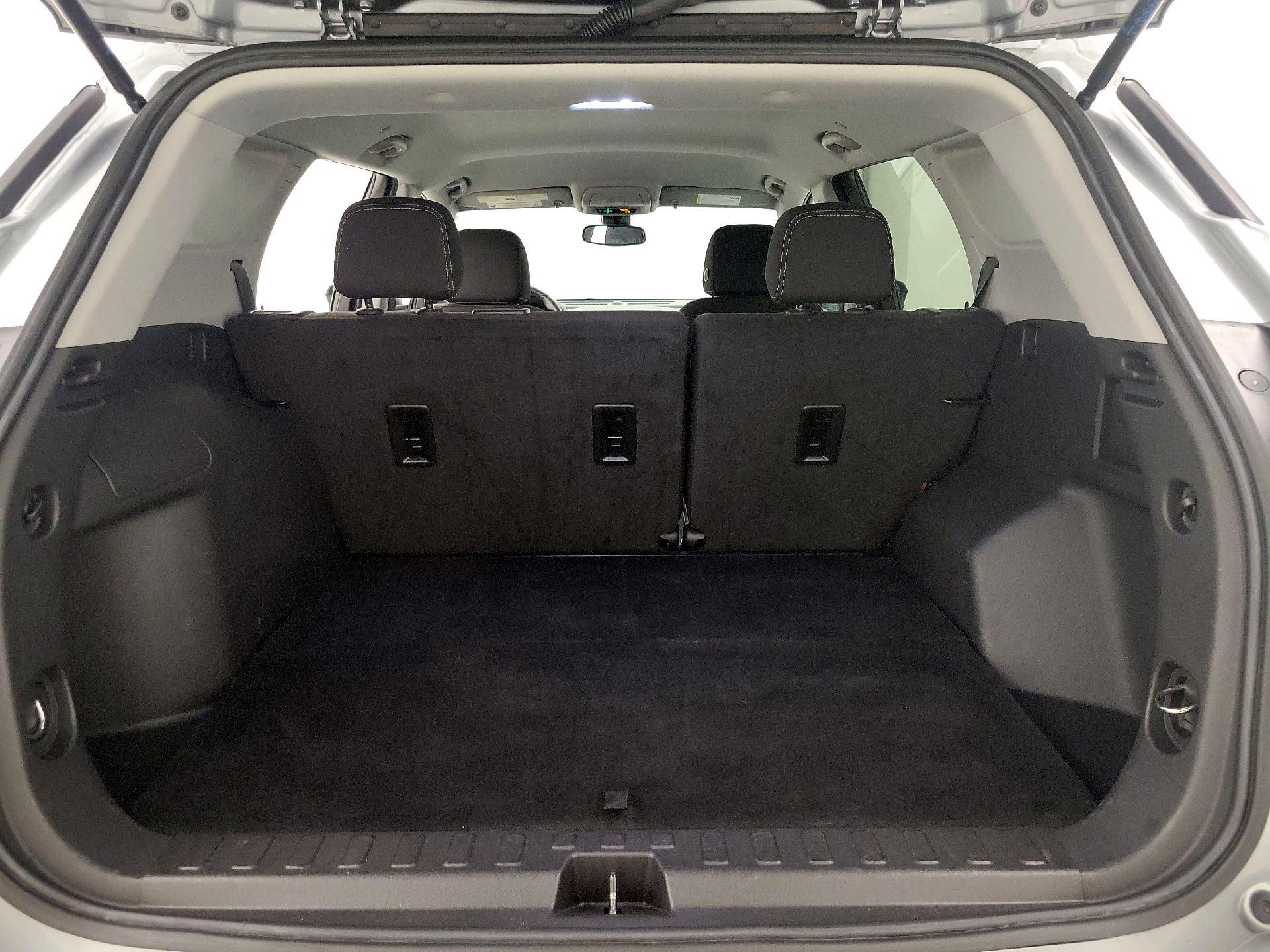 Thumbnail: 2024 GMC Terrain - 20