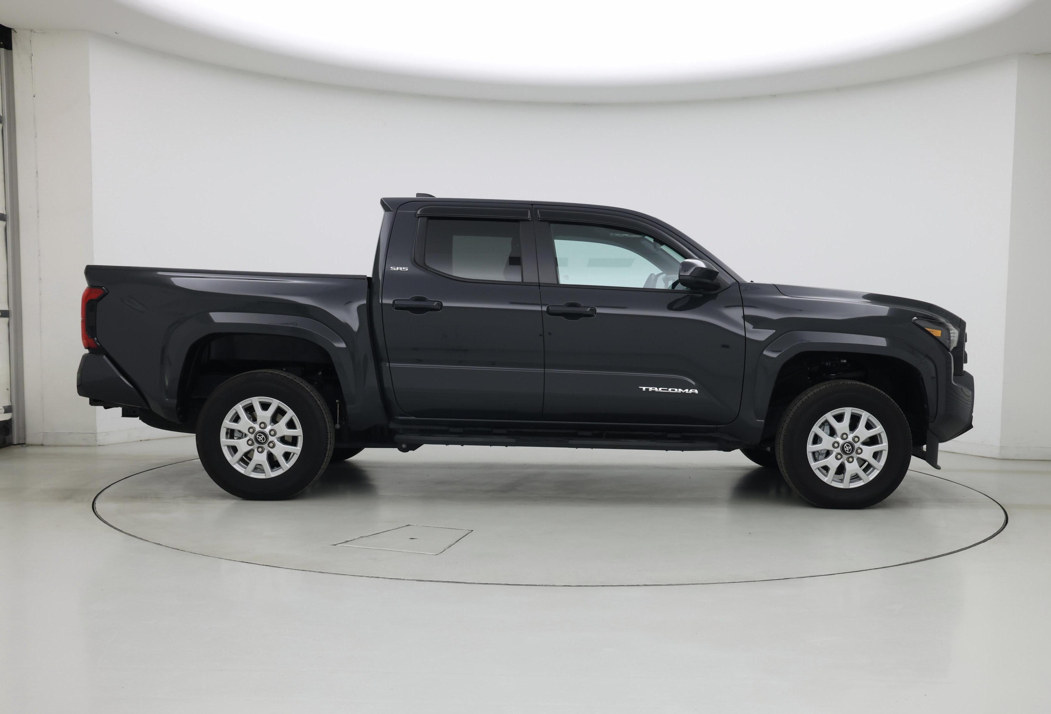 Thumbnail: 2024 Toyota Tacoma - 7