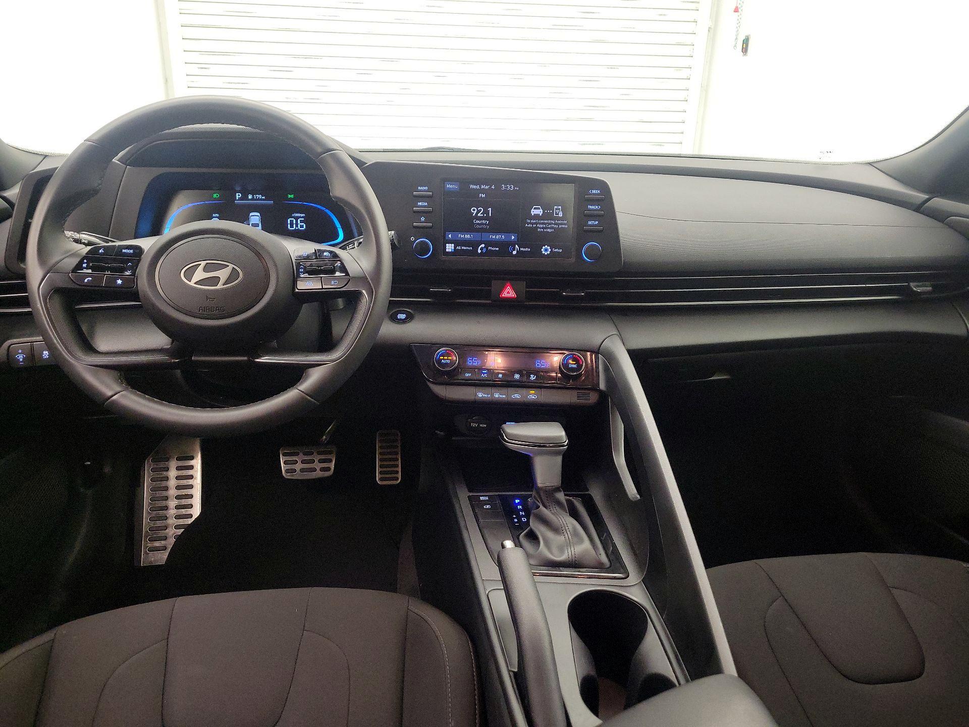 Thumbnail: 2025 Hyundai Elantra - 9