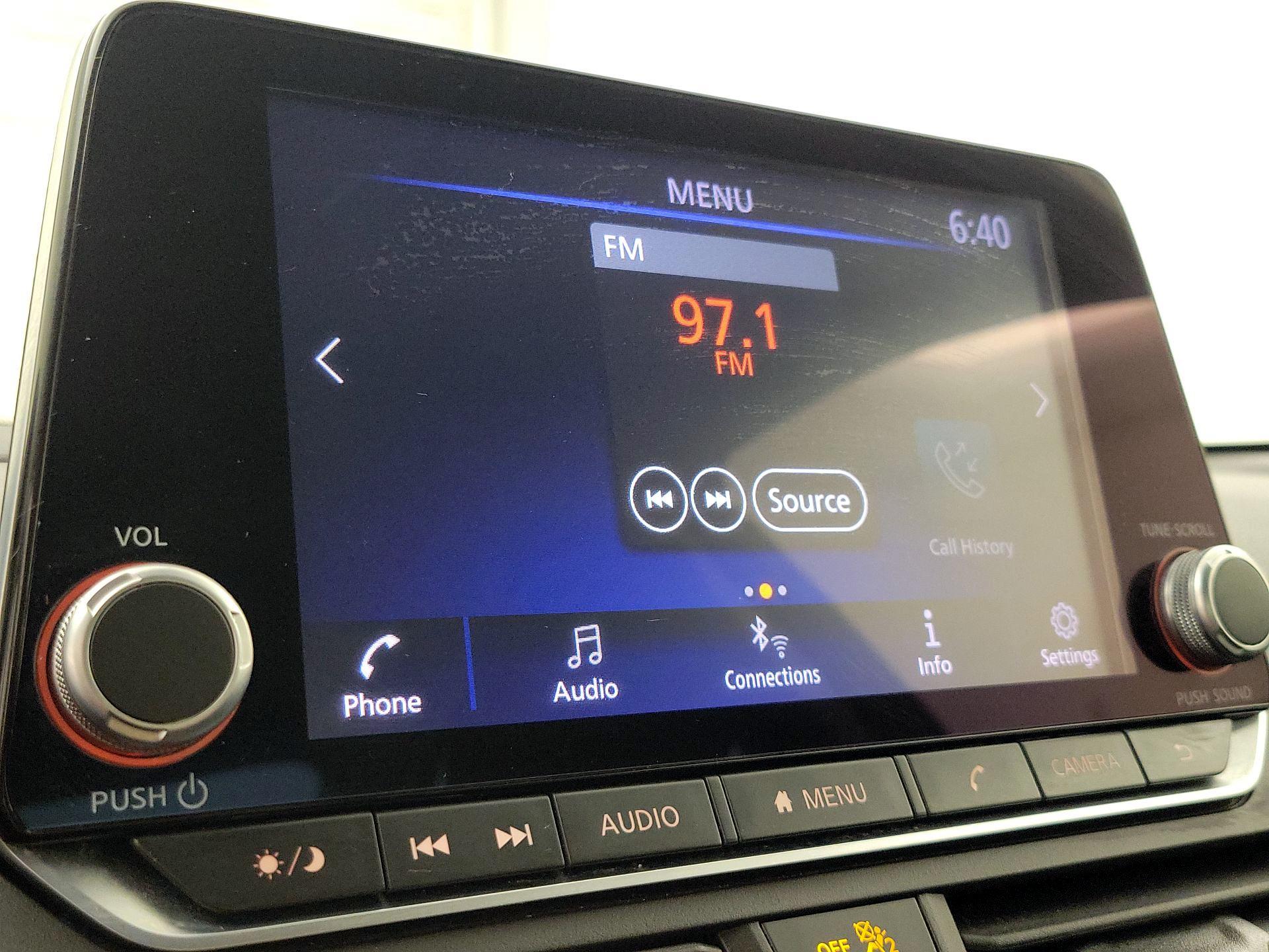 Thumbnail: 2024 Nissan Altima - 15