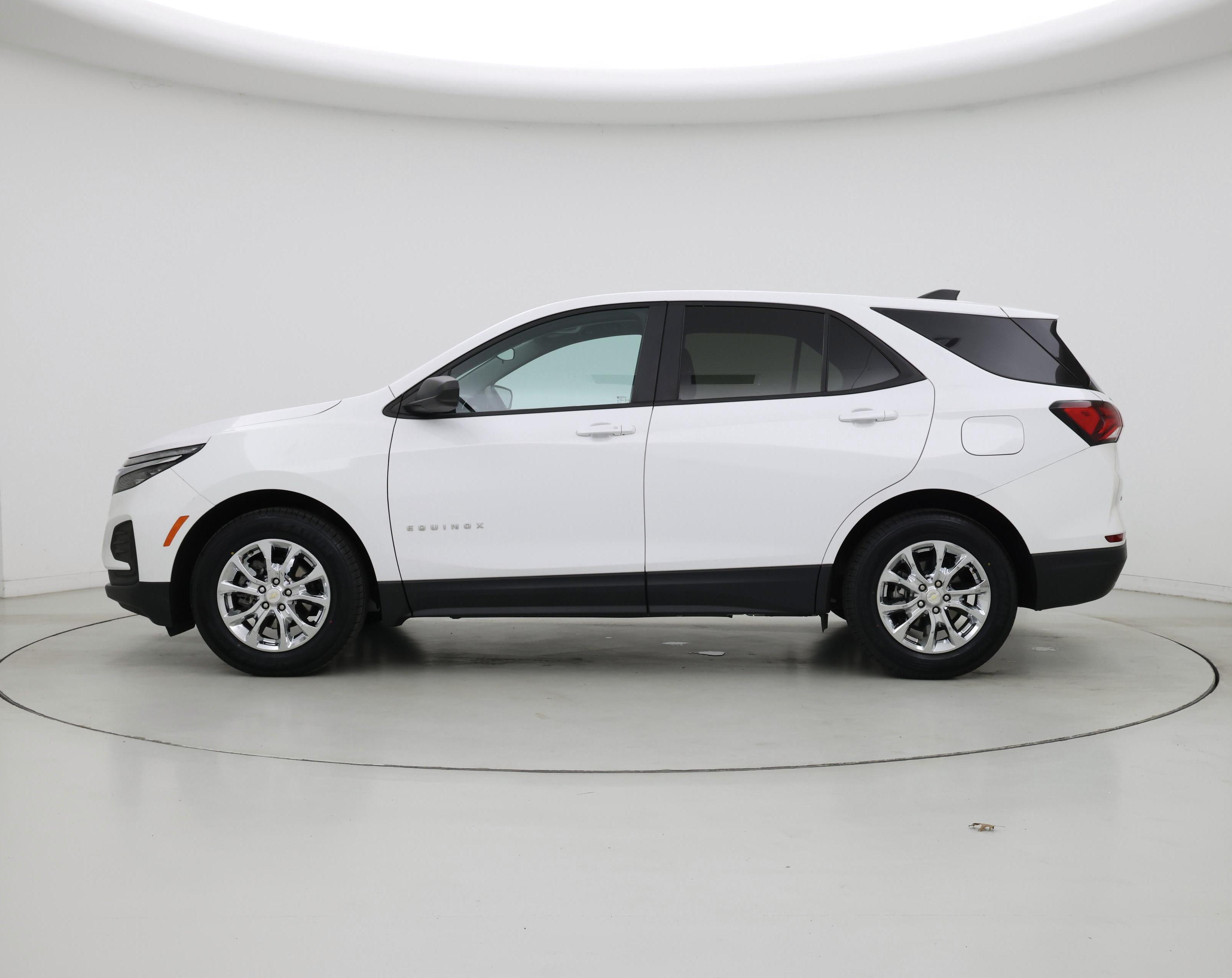 Thumbnail: 2023 Chevrolet Equinox - 3