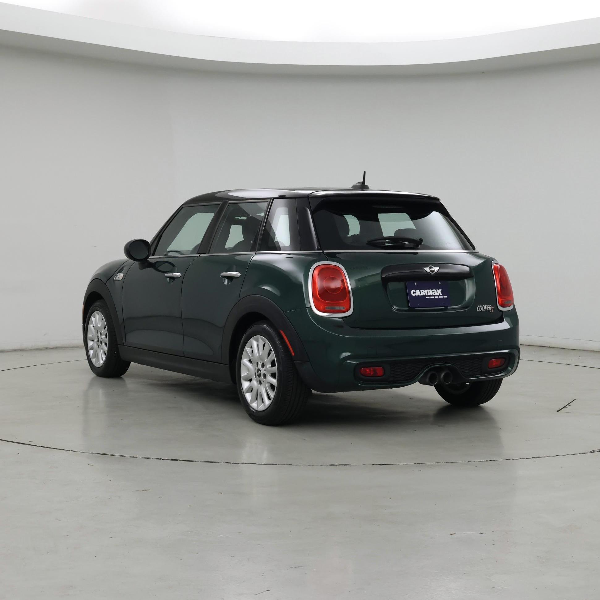 Thumbnail: 2016 MINI Cooper Hardtop - 2