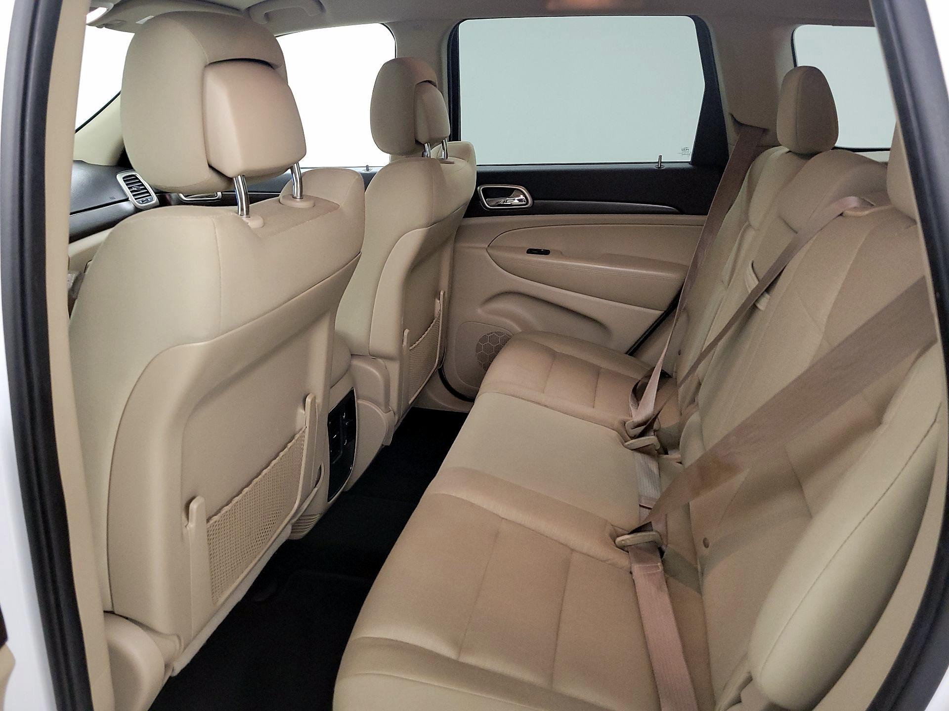 Thumbnail: 2014 Jeep Grand Cherokee - 18