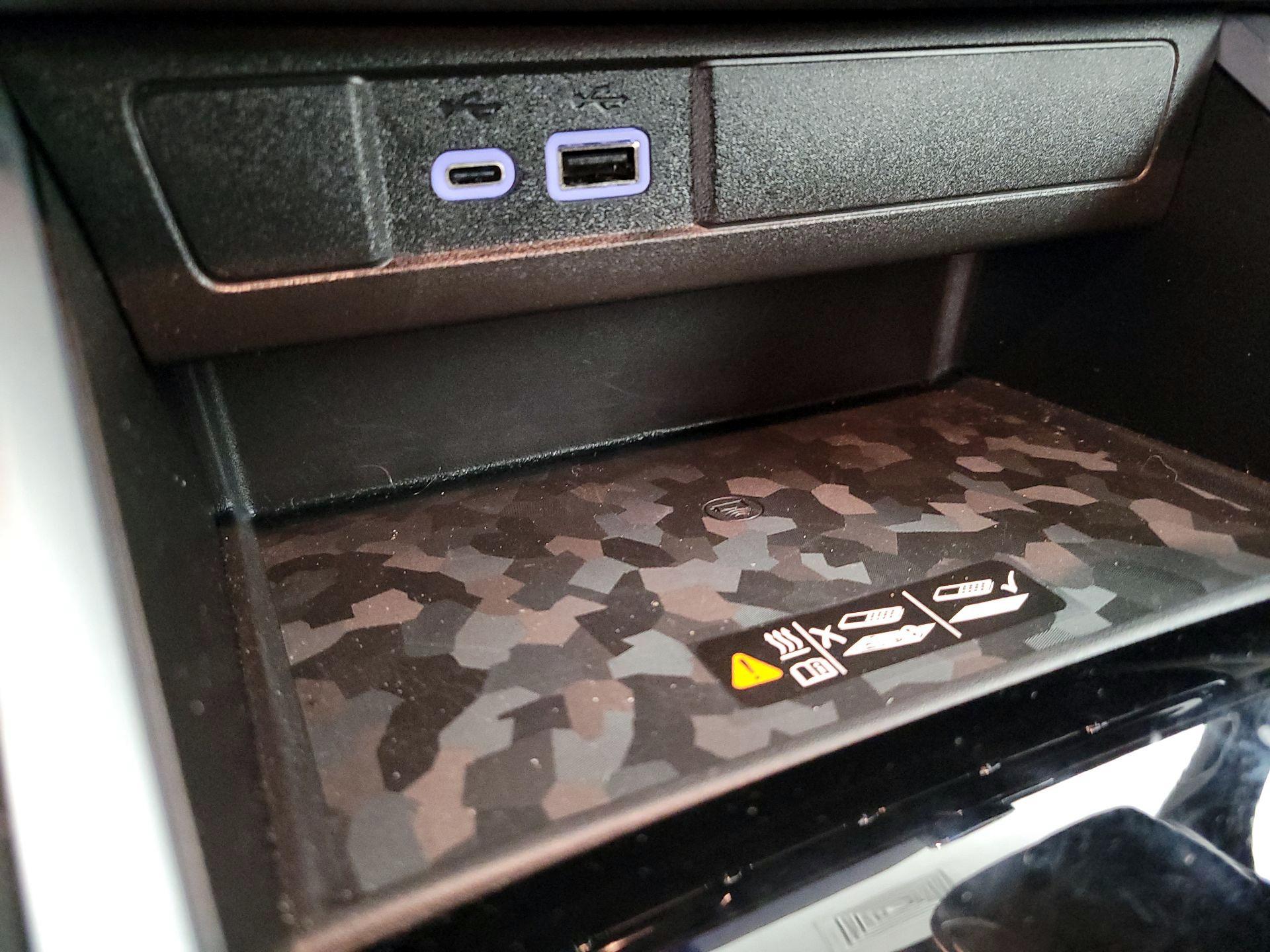 Thumbnail: 2024 Chevrolet Colorado - 18