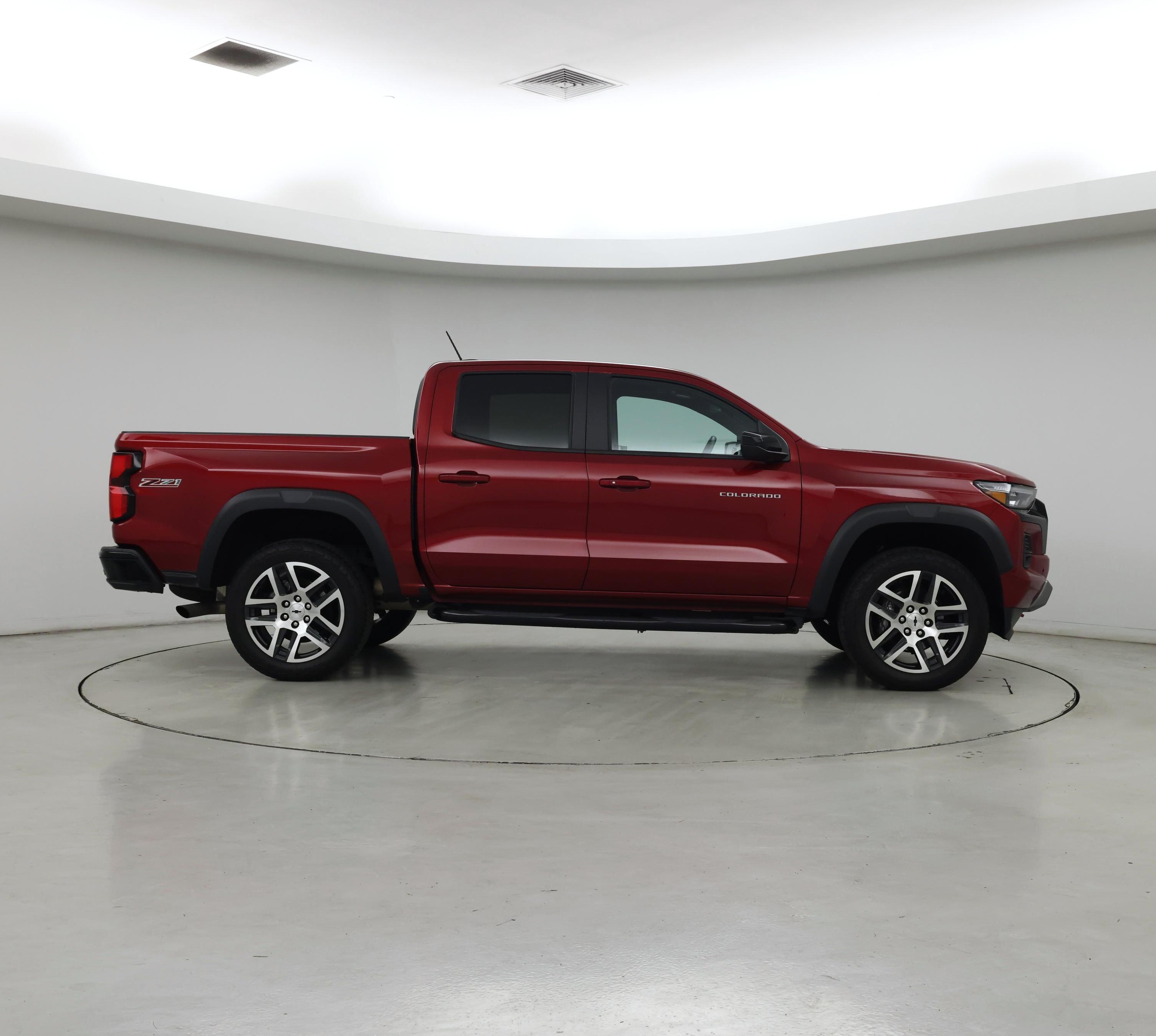 Thumbnail: 2024 Chevrolet Colorado - 7