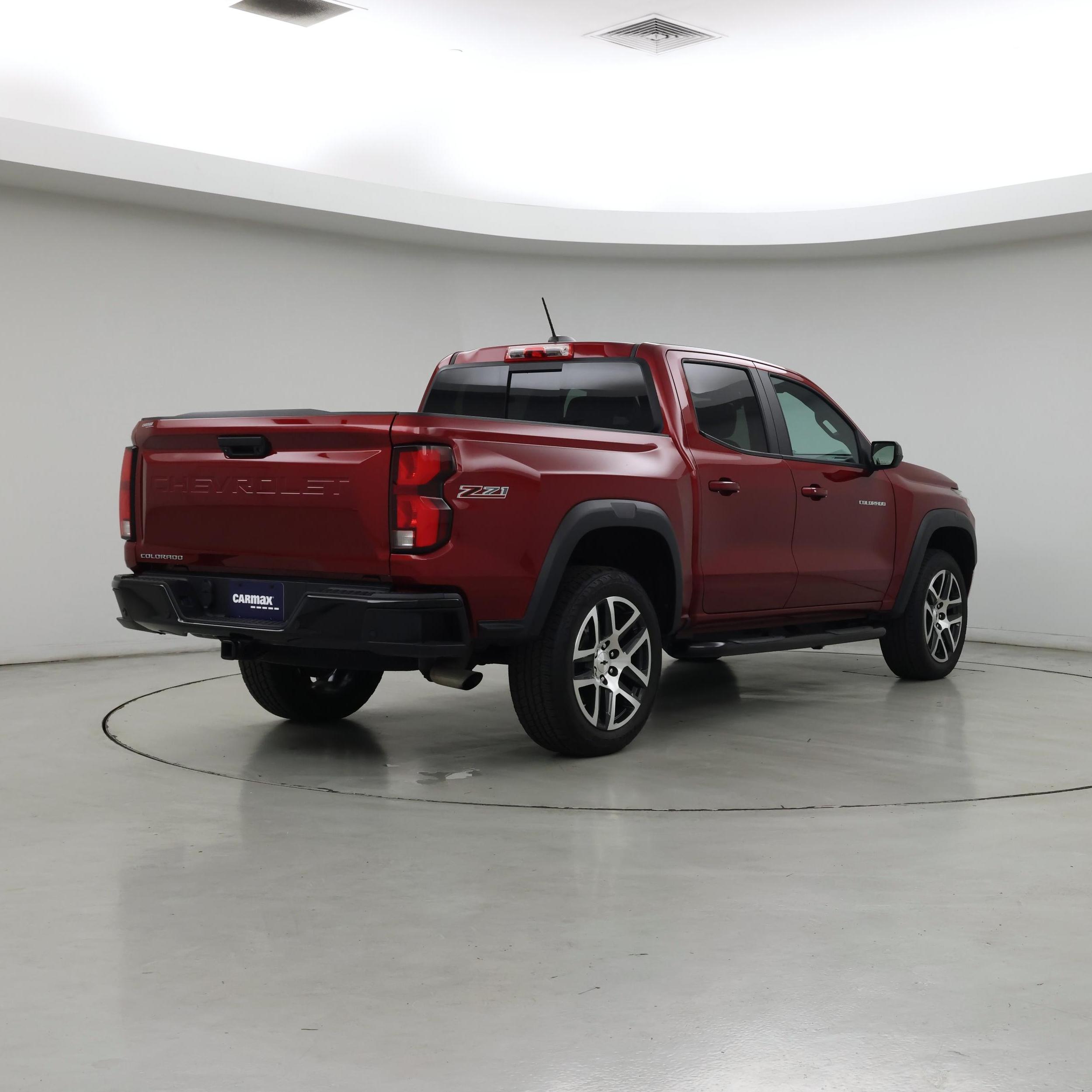 Thumbnail: 2024 Chevrolet Colorado - 8