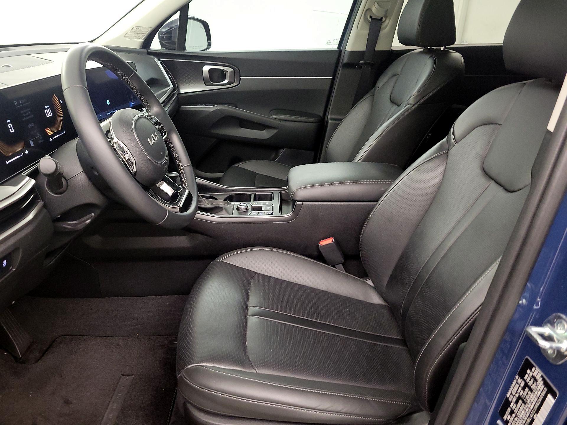 Thumbnail: 2024 Kia Sorento - 11