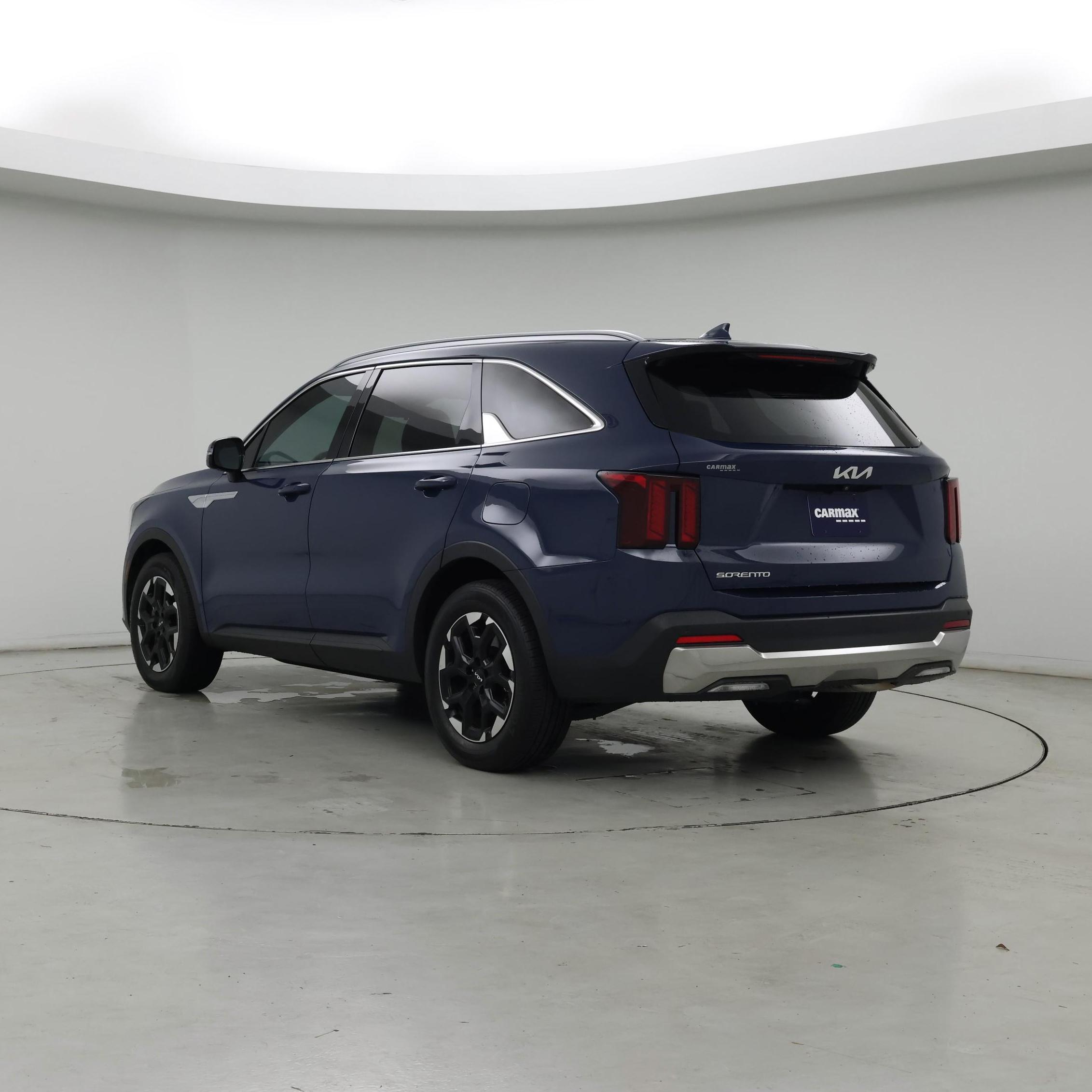 Thumbnail: 2024 Kia Sorento - 2