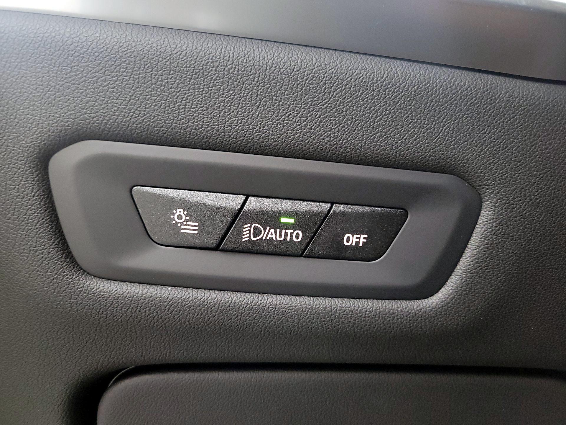 Thumbnail: 2024 BMW X5 - 13