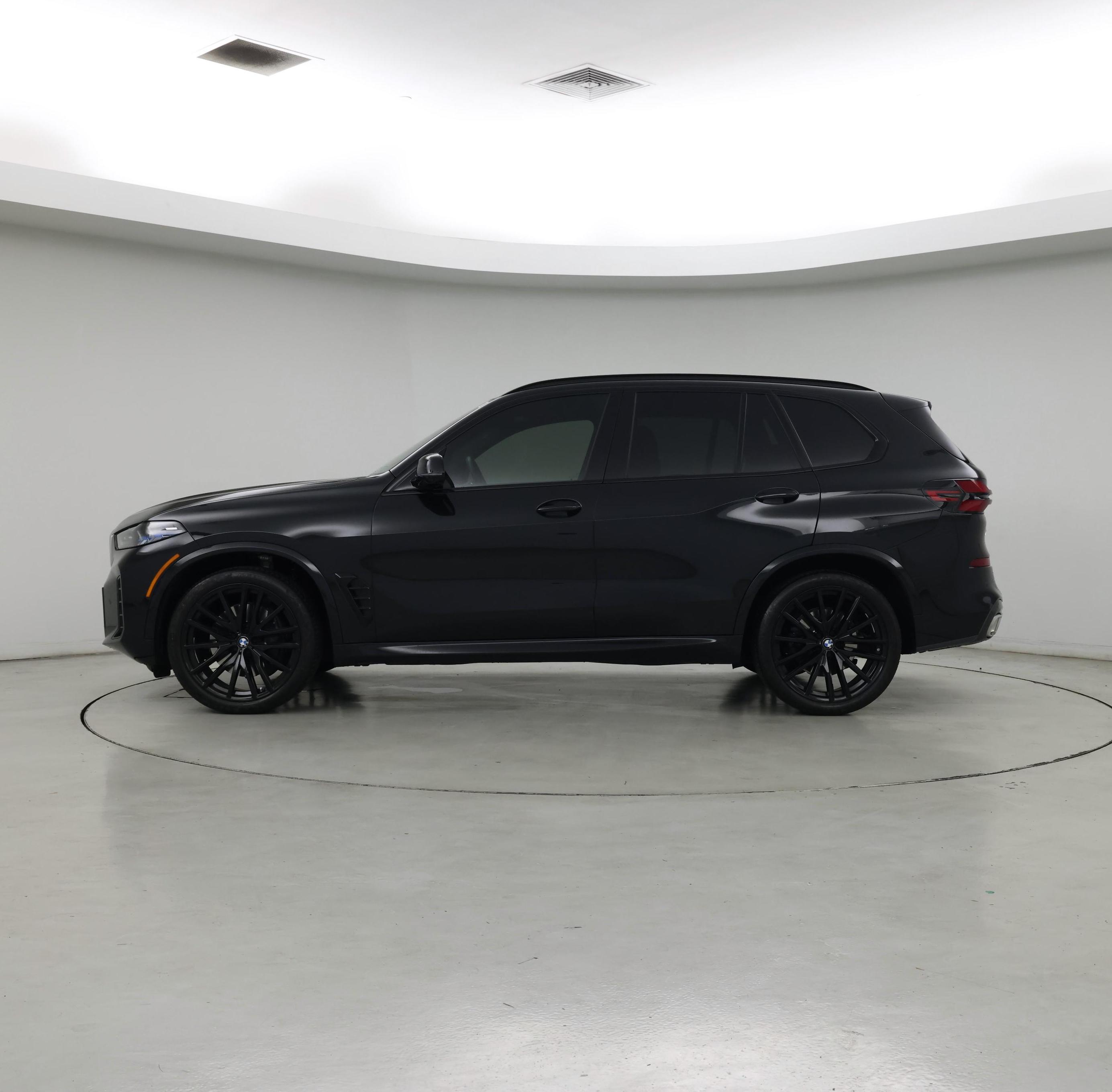 Thumbnail: 2024 BMW X5 - 3