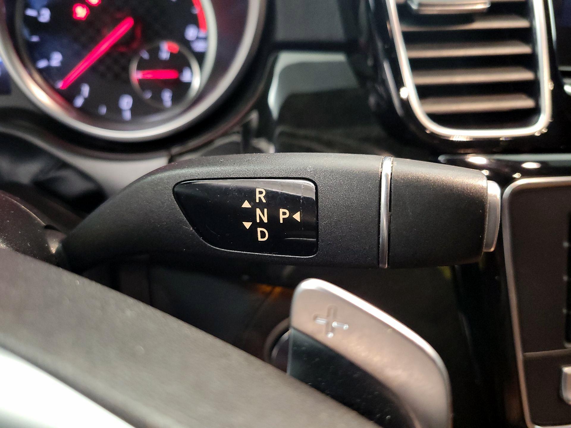 Thumbnail: 2019 Mercedes-Benz GLE - 18