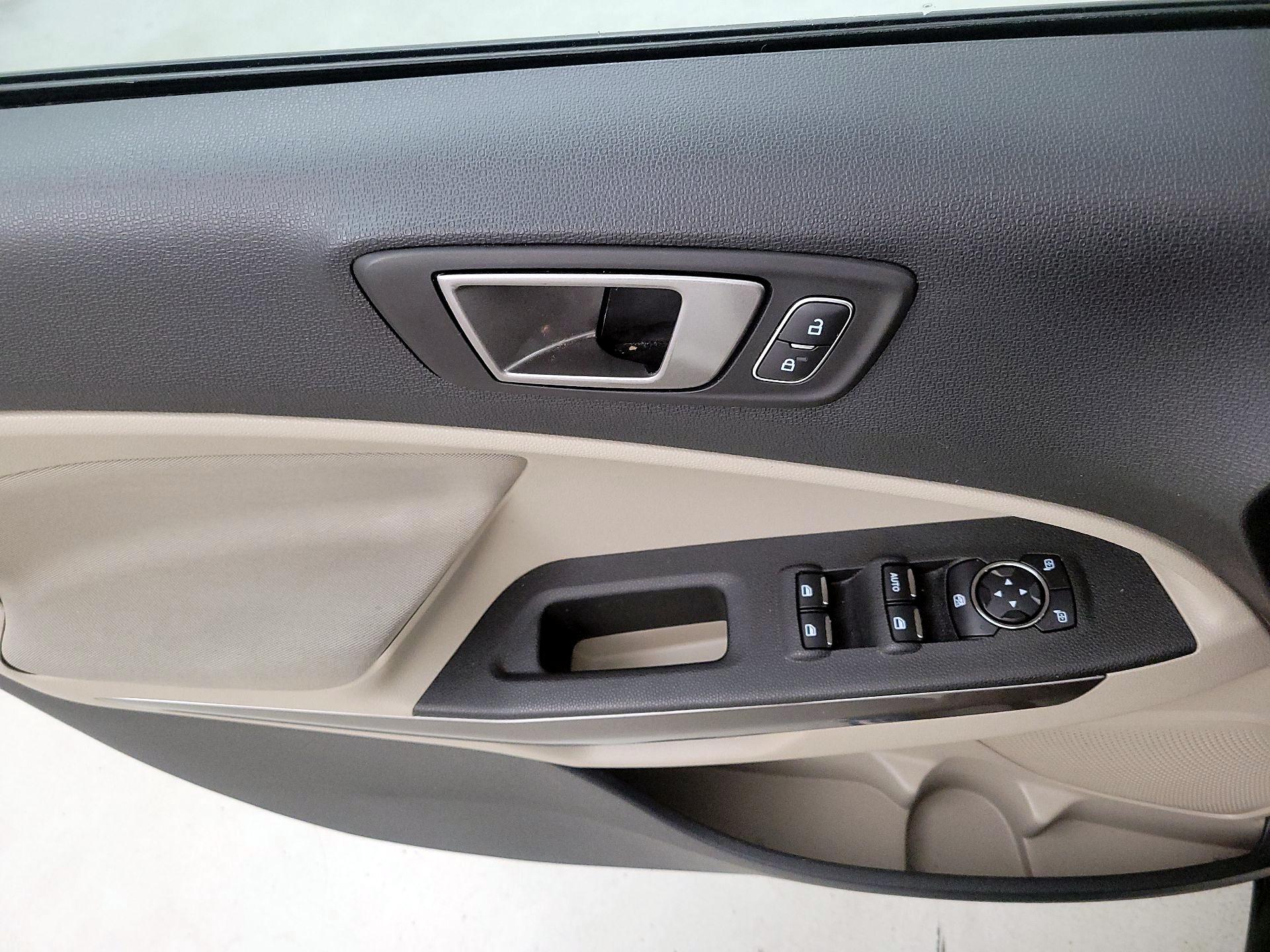 Thumbnail: 2020 Ford EcoSport - 12