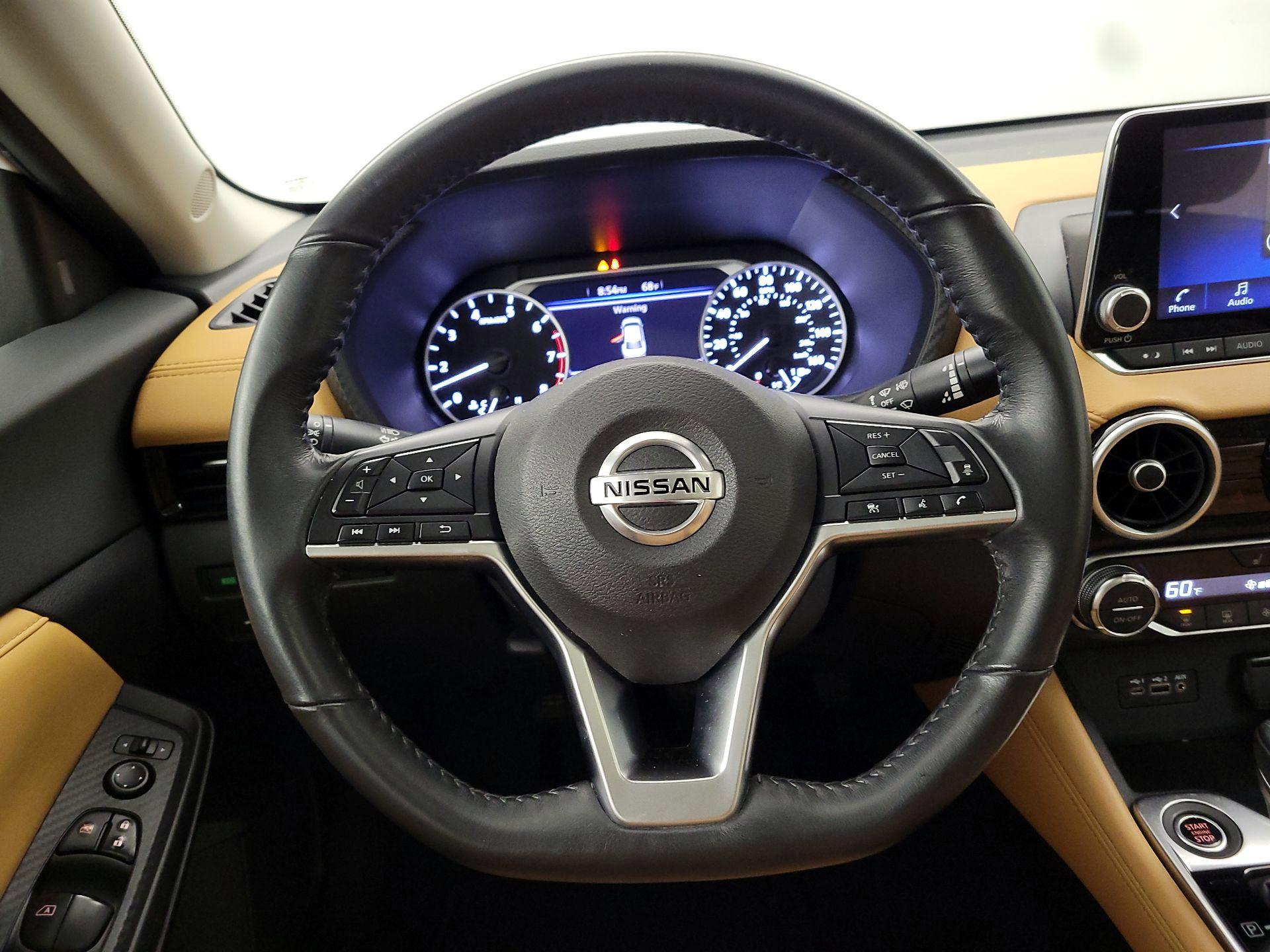 Thumbnail: 2021 Nissan Sentra - 10