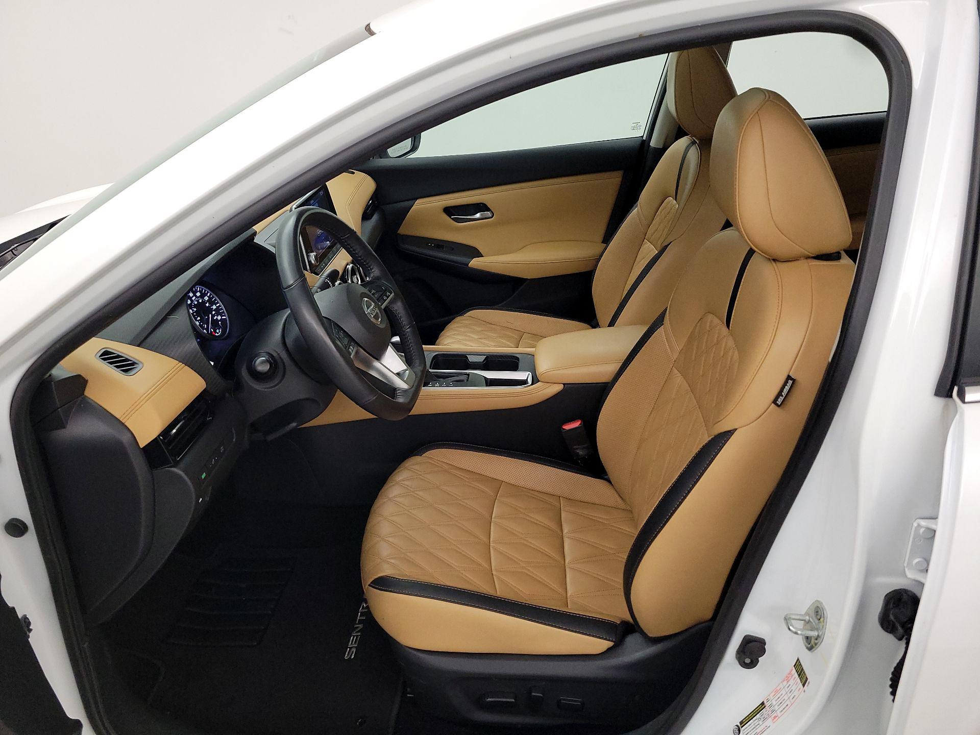 Thumbnail: 2021 Nissan Sentra - 11