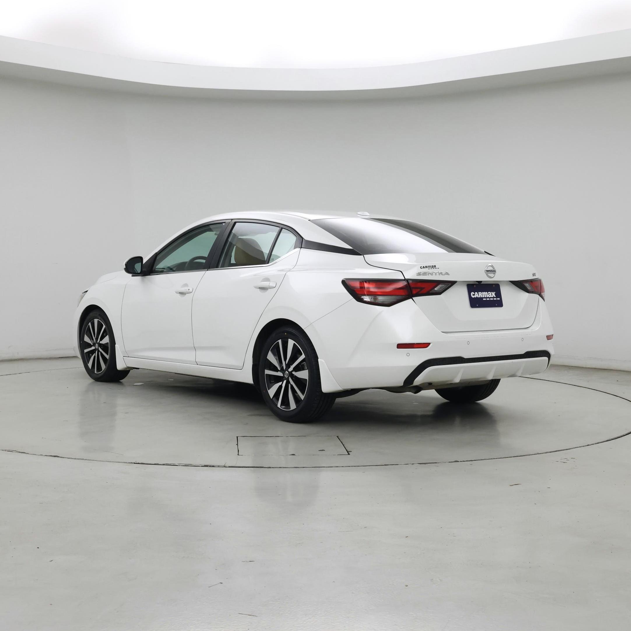 Thumbnail: 2021 Nissan Sentra - 2