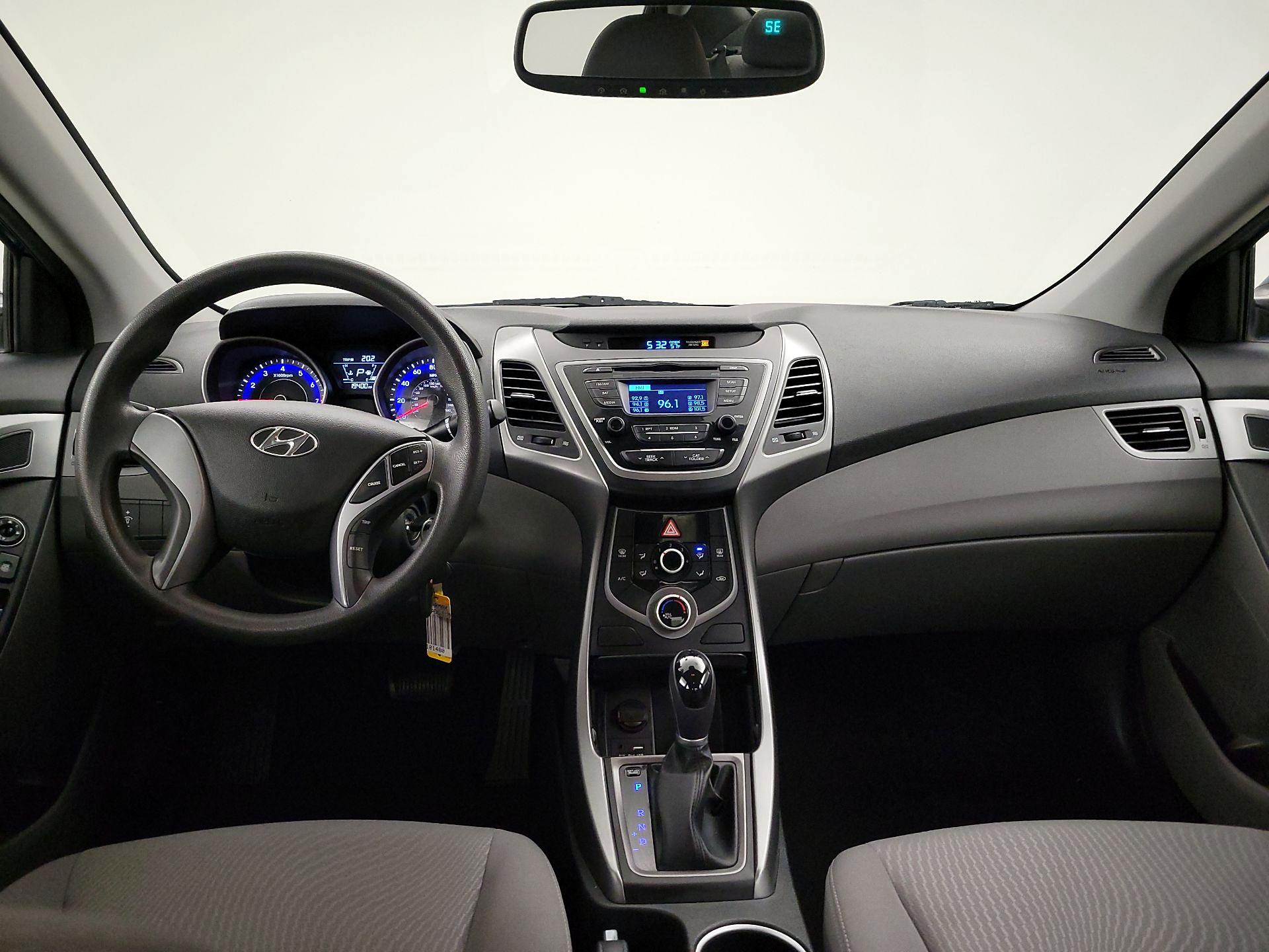 Thumbnail: 2016 Hyundai Elantra - 9