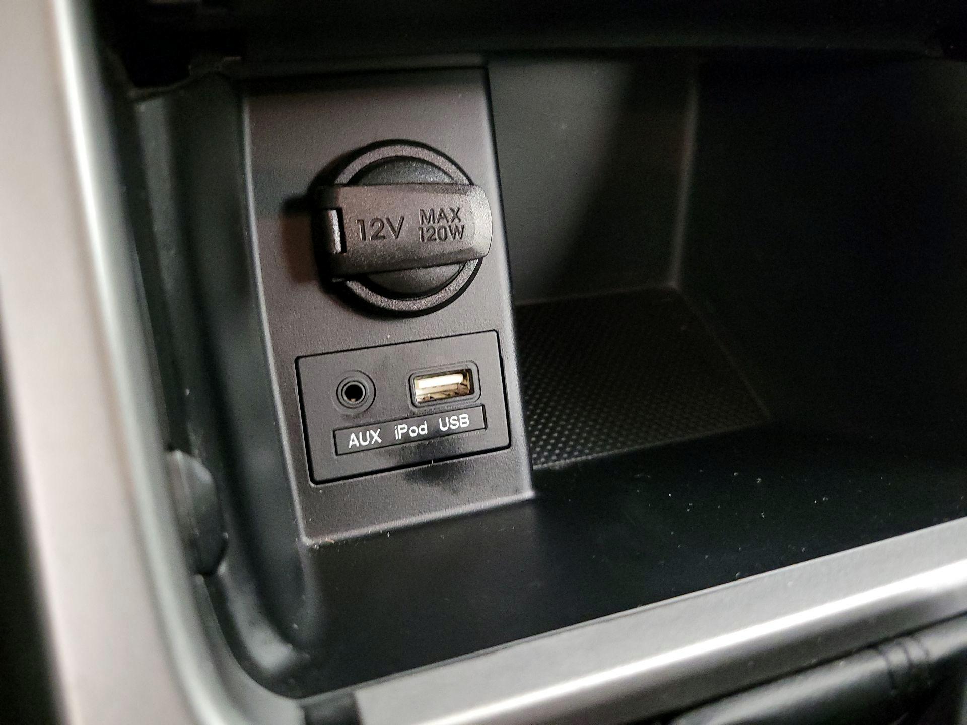 Thumbnail: 2016 Hyundai Elantra - 17