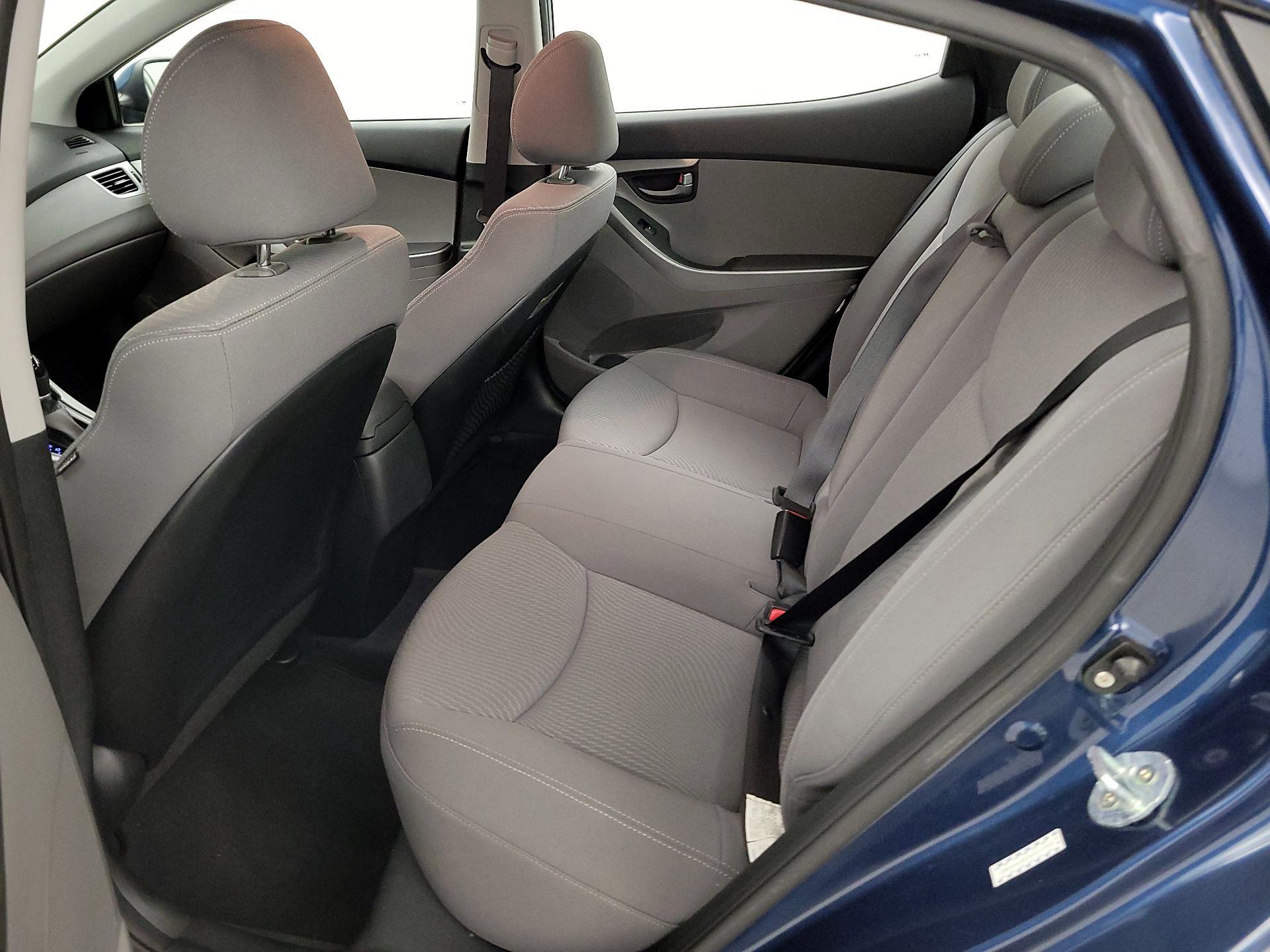 Thumbnail: 2016 Hyundai Elantra - 18