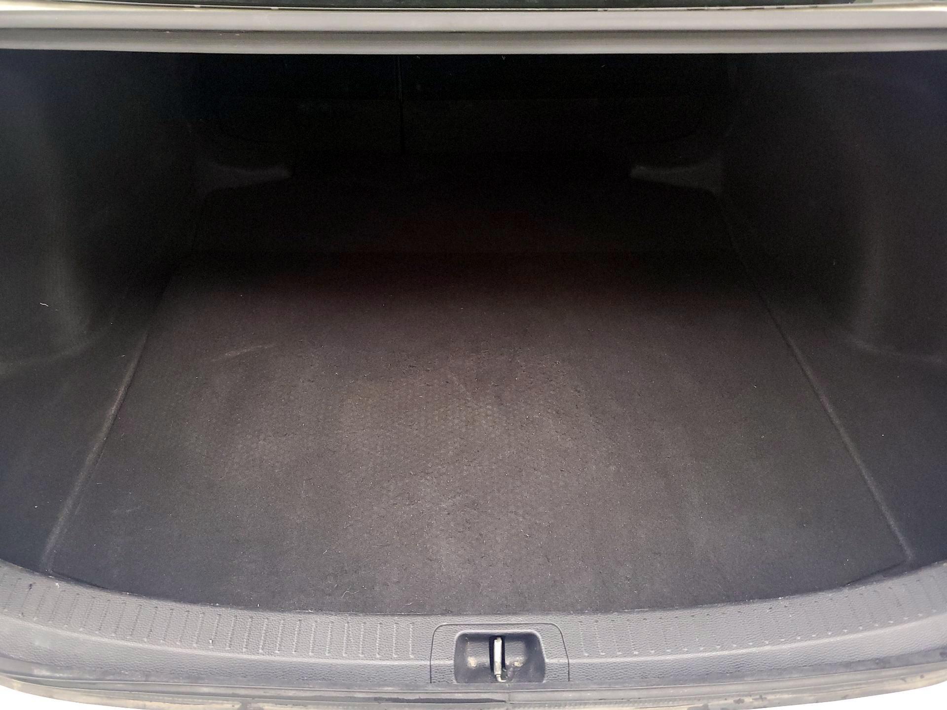 Thumbnail: 2020 Toyota Corolla - 20