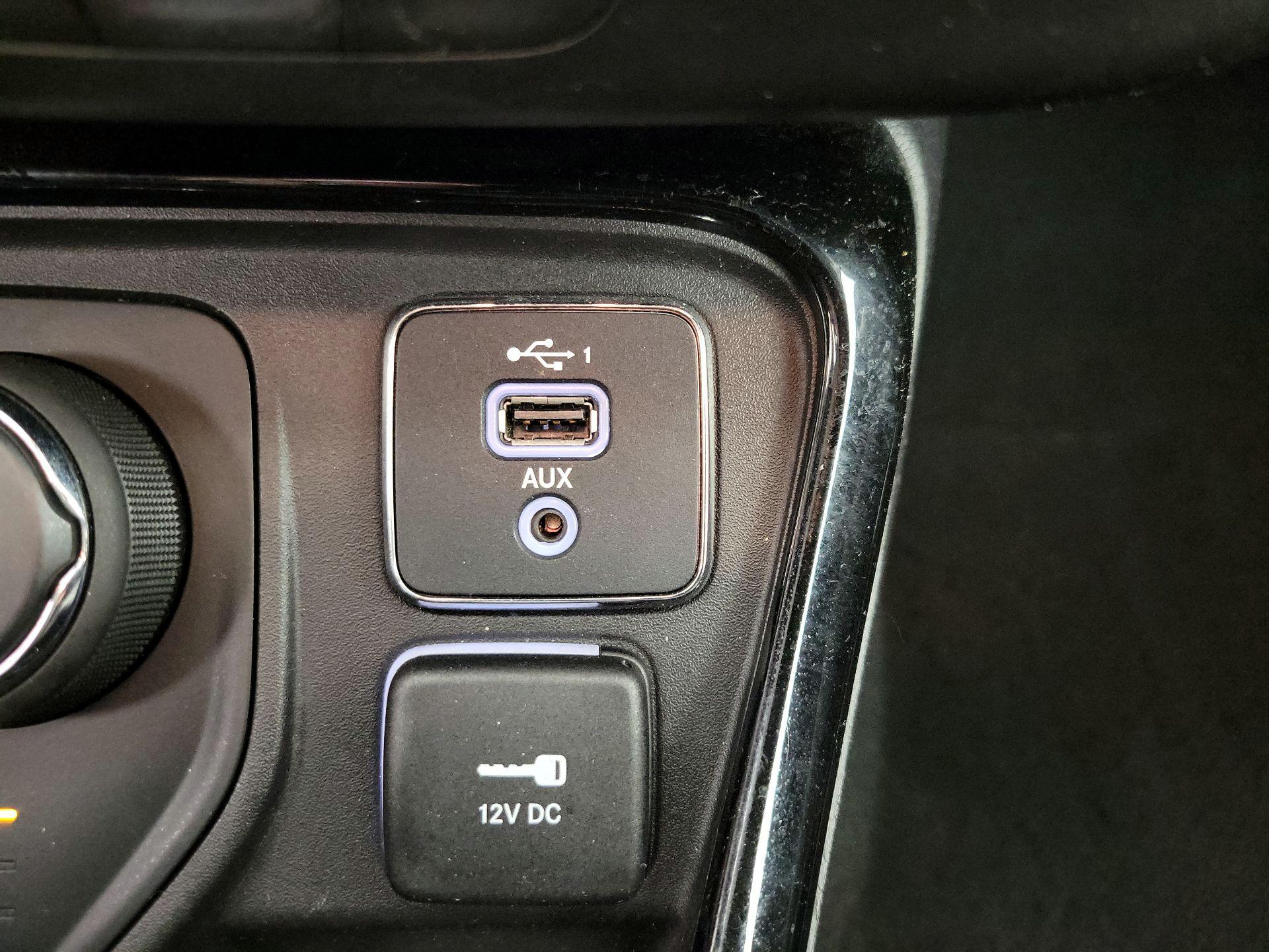 Thumbnail: 2021 Jeep Compass - 19